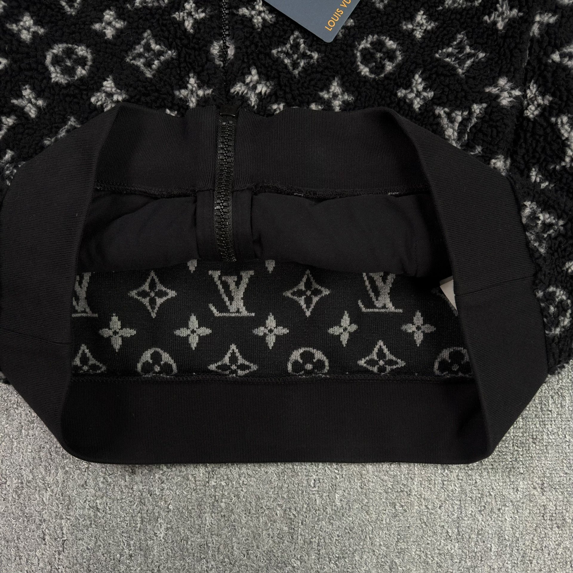 Louis Vuitton Monogram Teddy Fleece Jacket — label