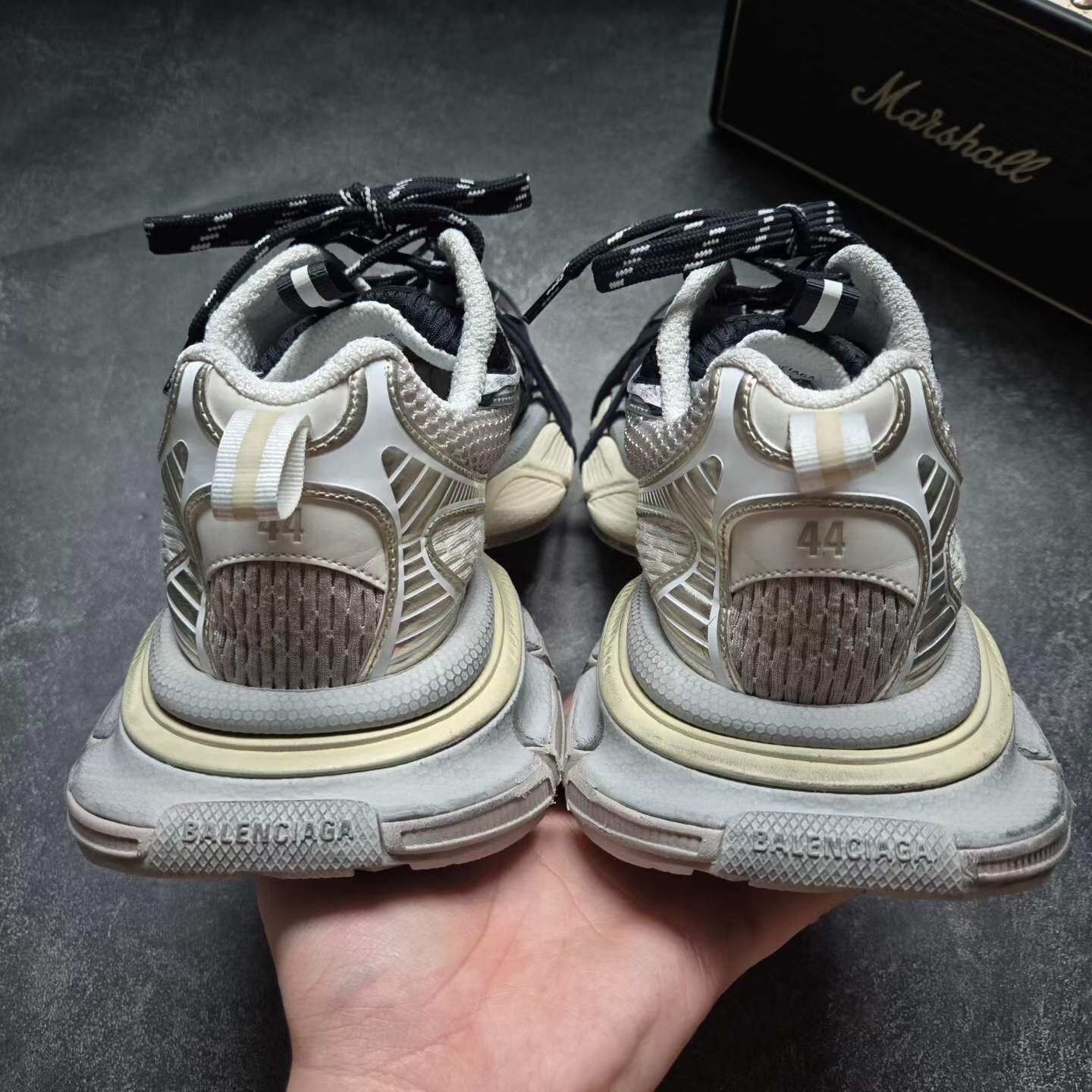 Balenciaga 3XL Colorblock Ink Sneakers — detail