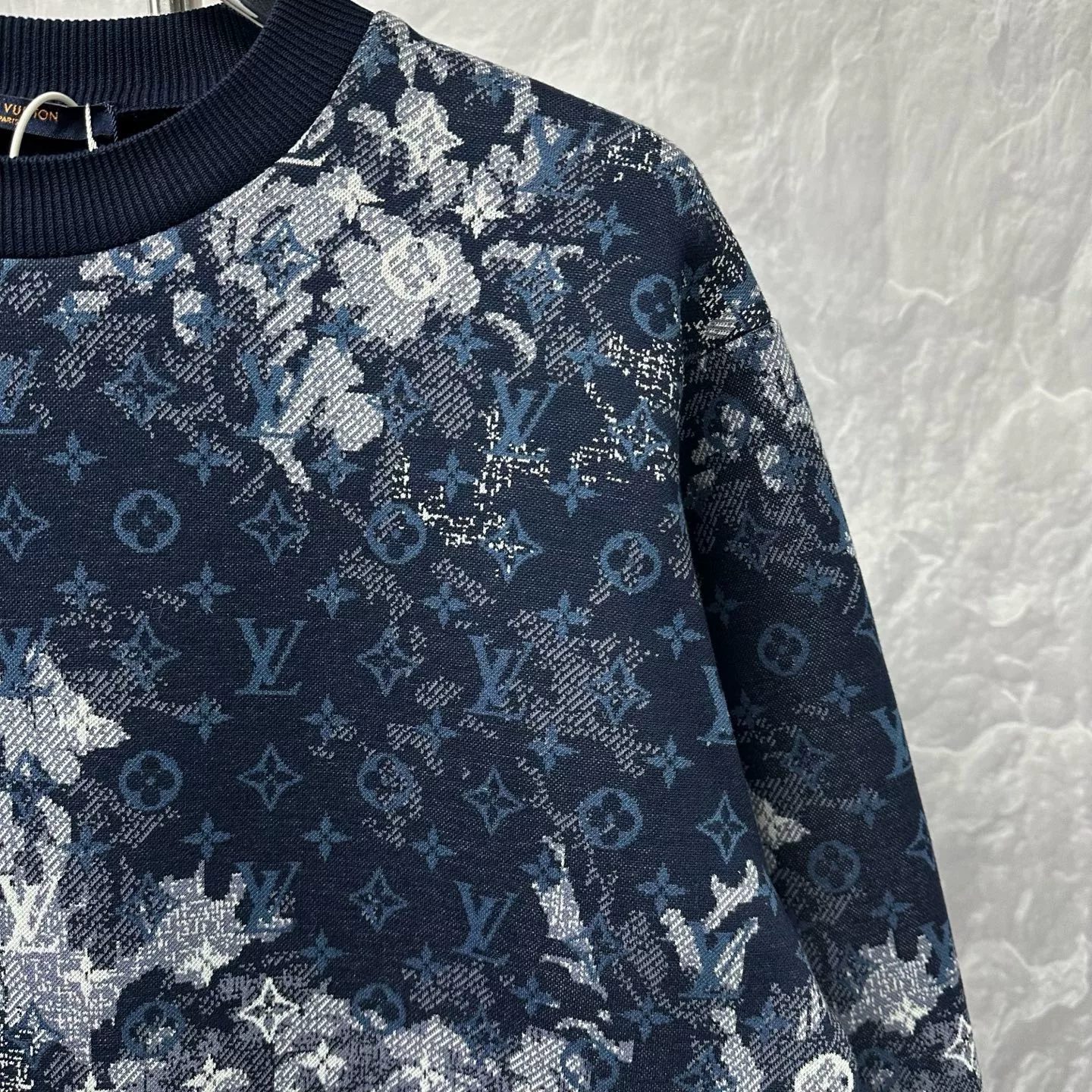 Louis Vuitton Tapestry Print Sweatshirt — detail