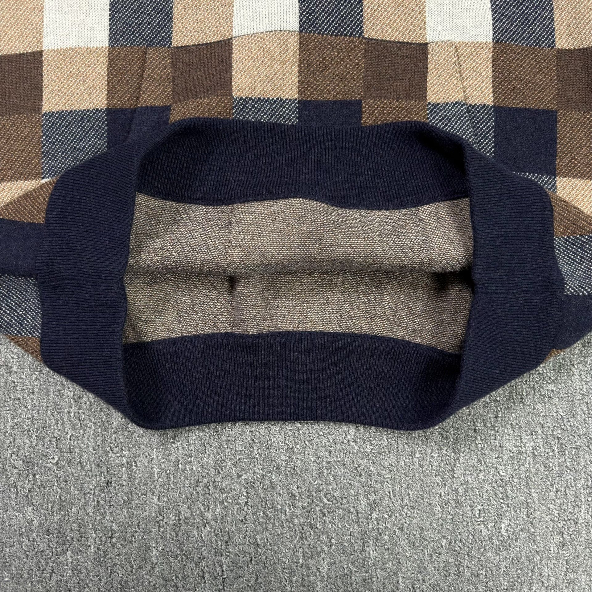 Louis Vuitton Checkered Brown Hoodie — label