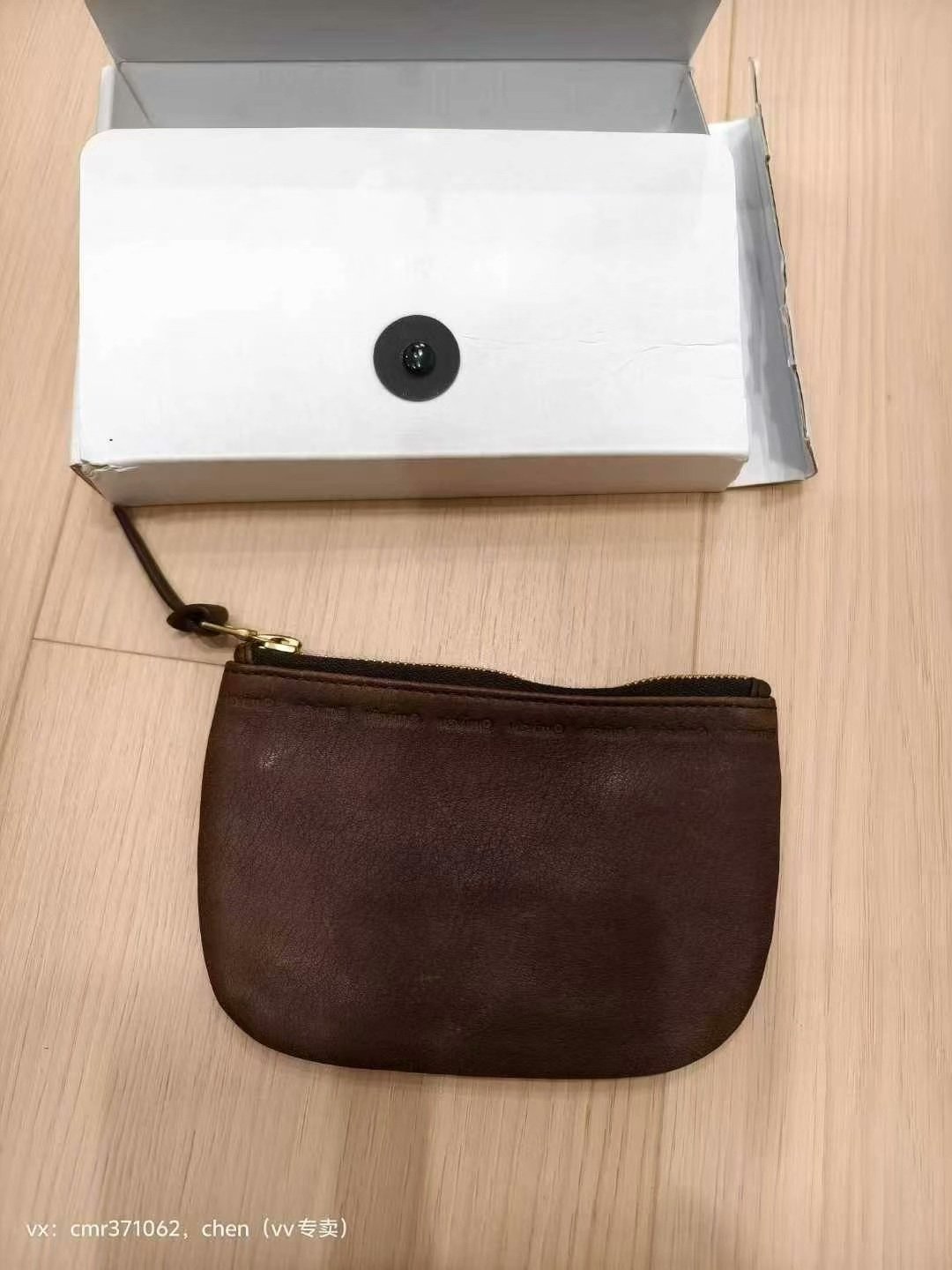 visvim 20AW Leather Wallet L — detail