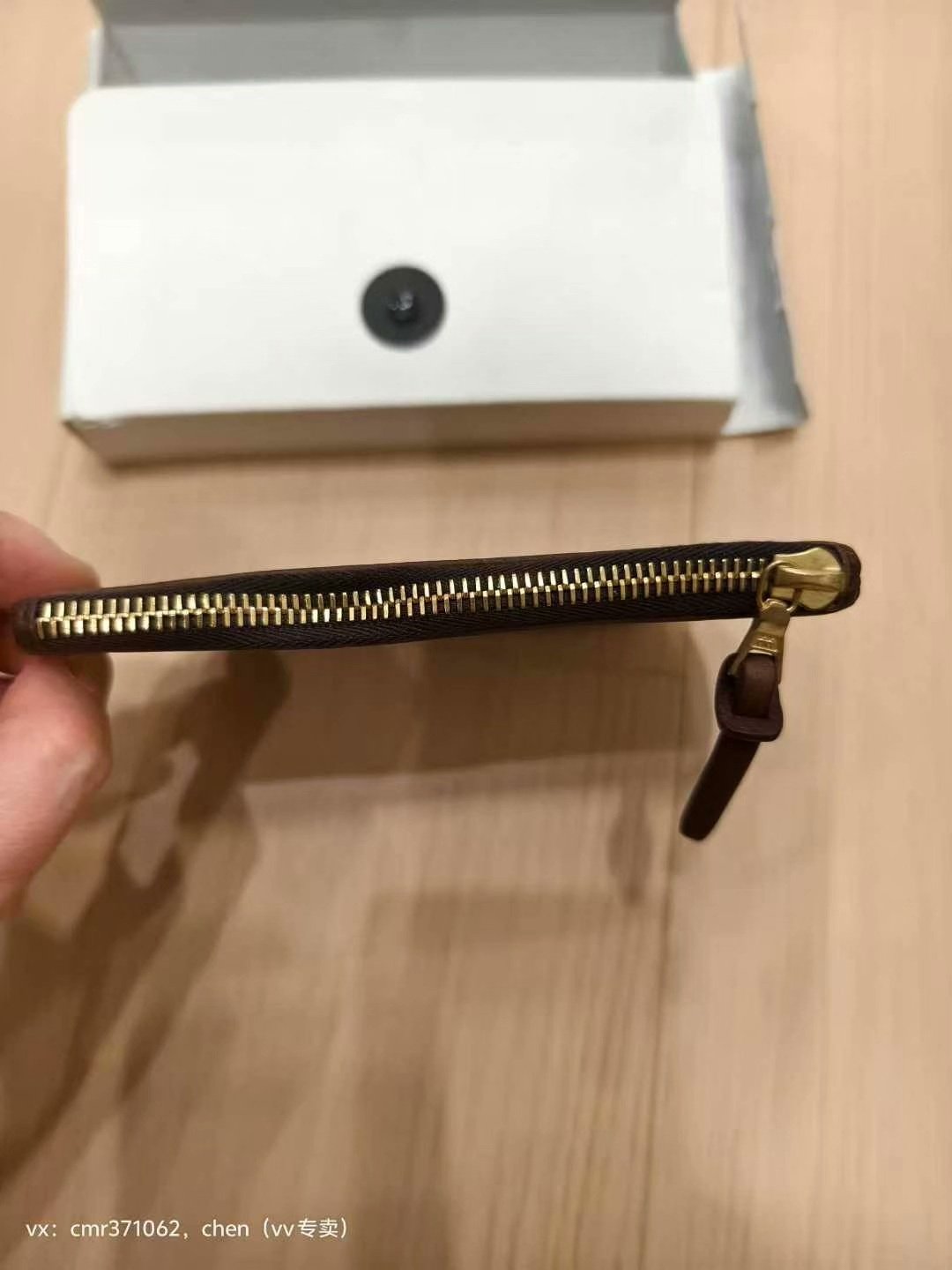 visvim 20AW Leather Wallet L — back