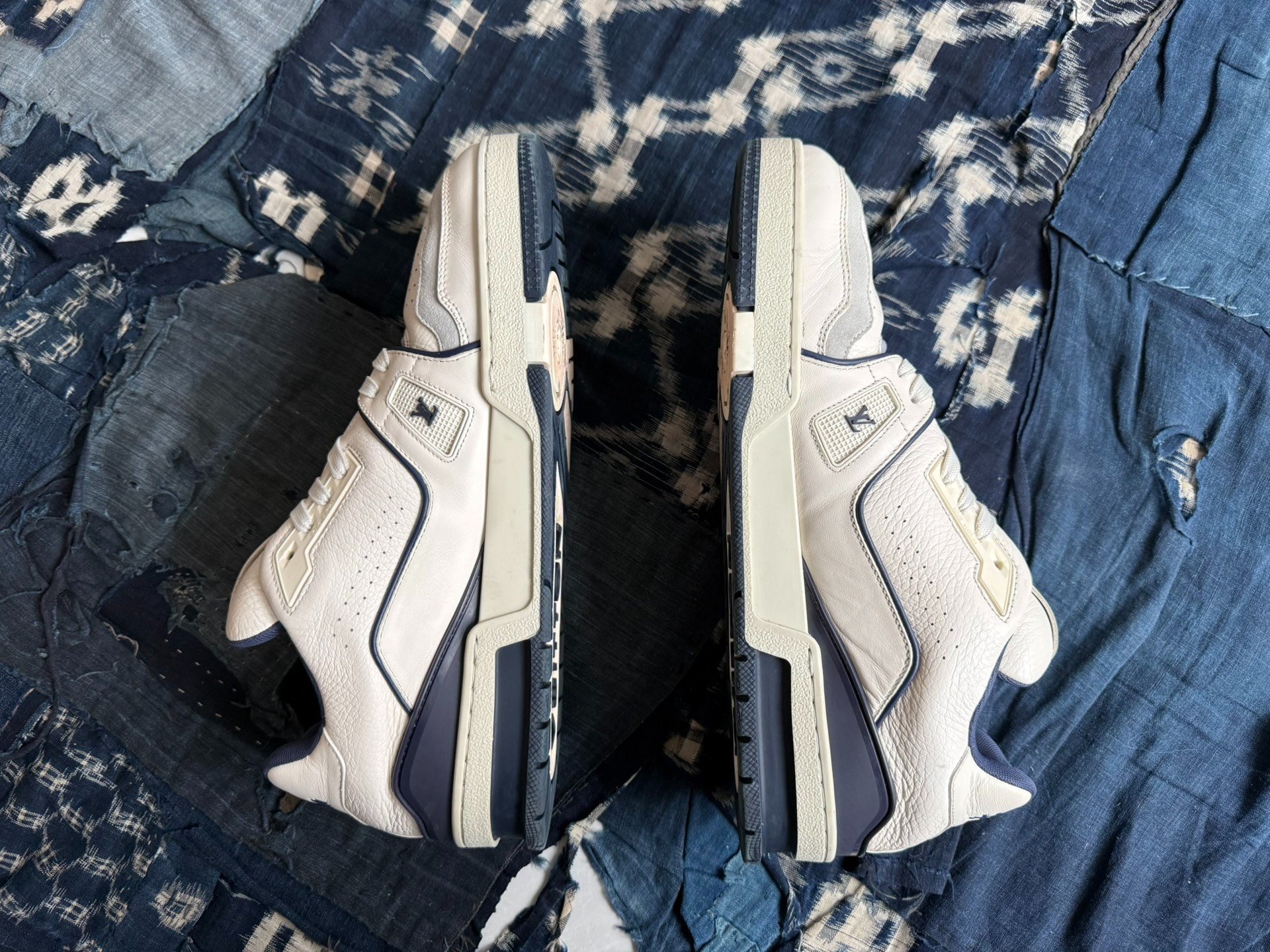 Louis Vuitton LV Trainer Sneakers — detail