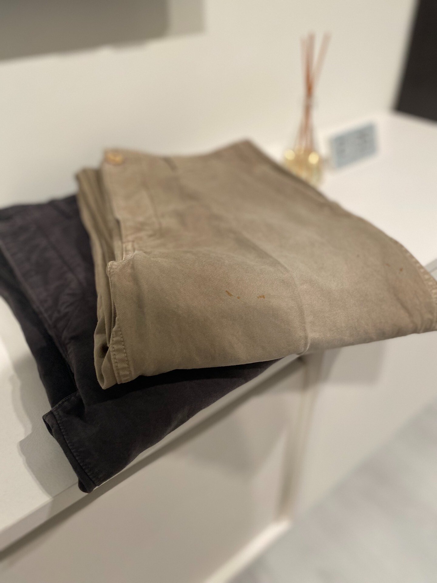 VISVIM WIDE CHINO PANTS CRASH — front
