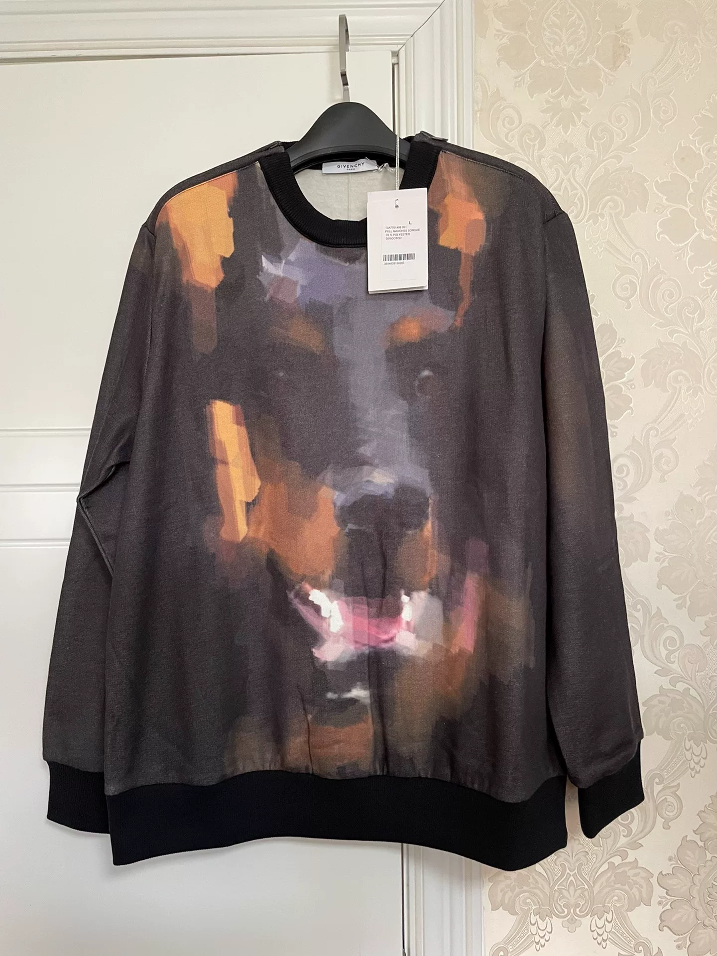 Givenchy Oil Painting Dog Fleece Sweatshirt — detail