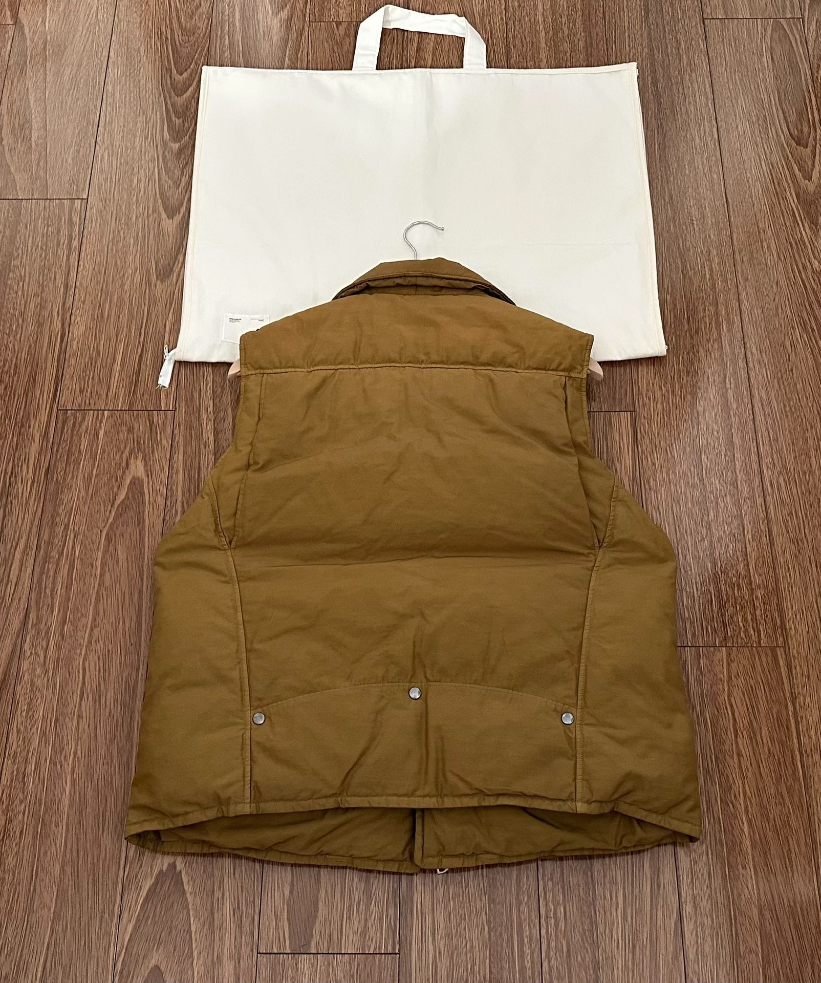 VISVIM 20AW STRABLER DOWN VEST — front