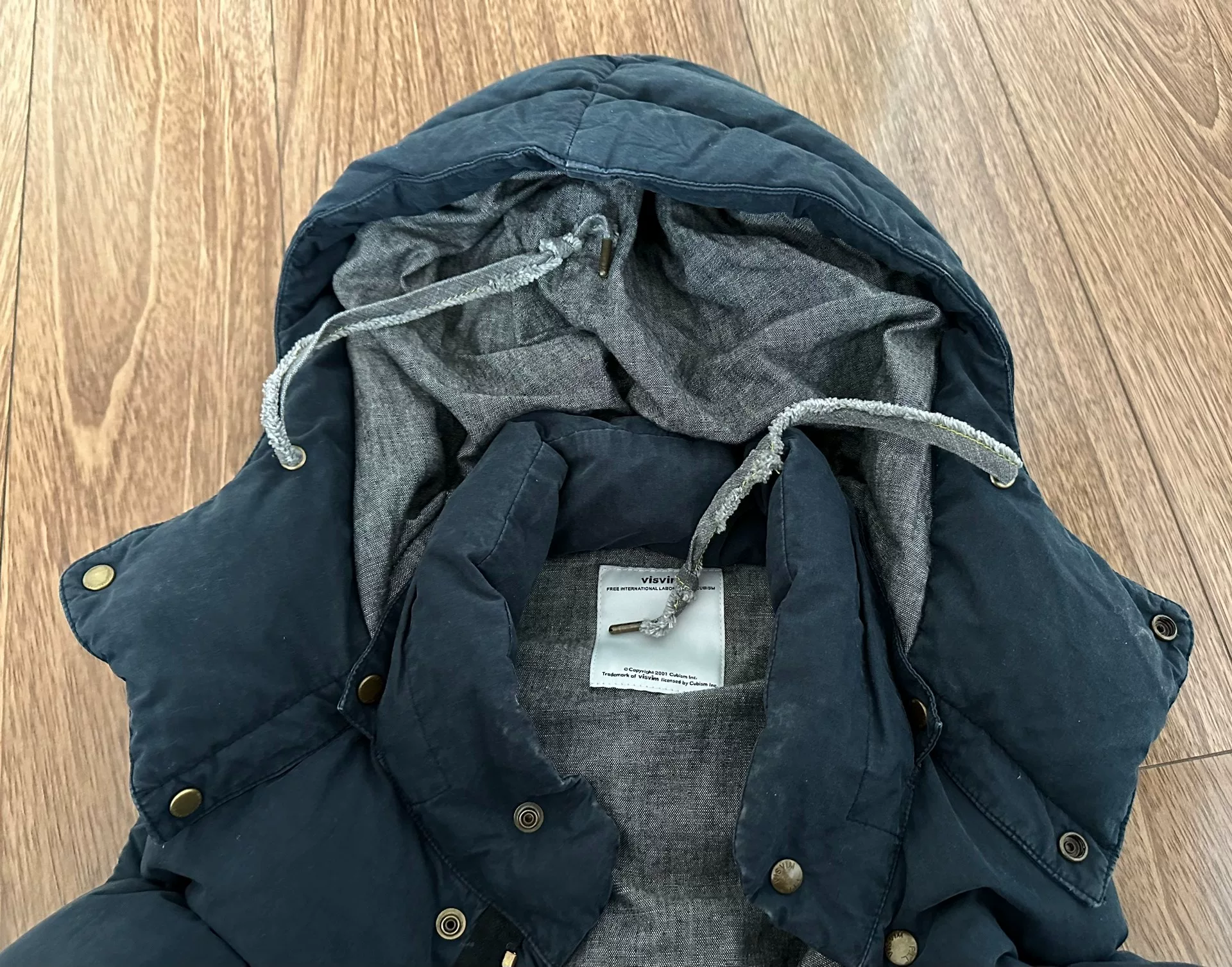 VISVIM Down Vest — label