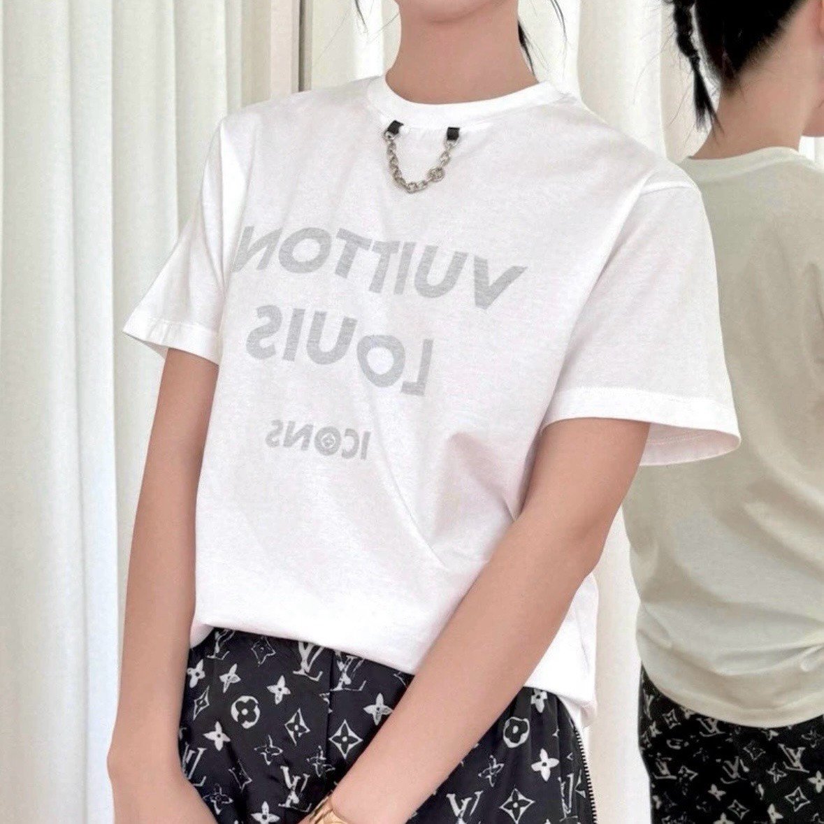 Louis Vuitton LV Chain Letter Print T-Shirt