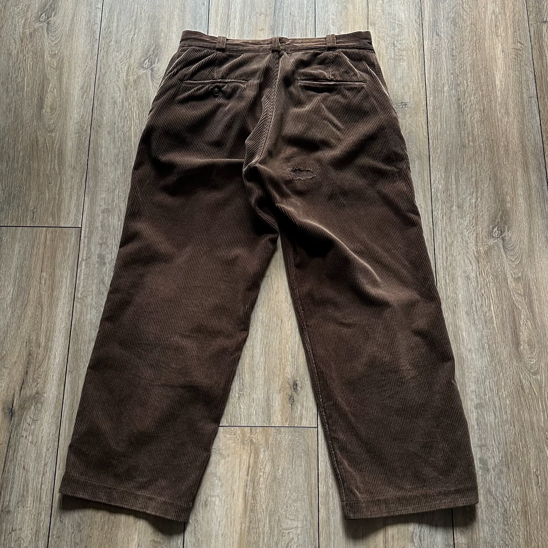 OLD JOE Distressed Corduroy Pants — front
