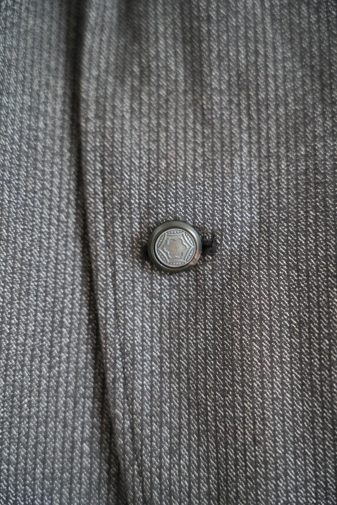 Yohji Yamamoto 2010 SS Gray Stripe Blazer — label