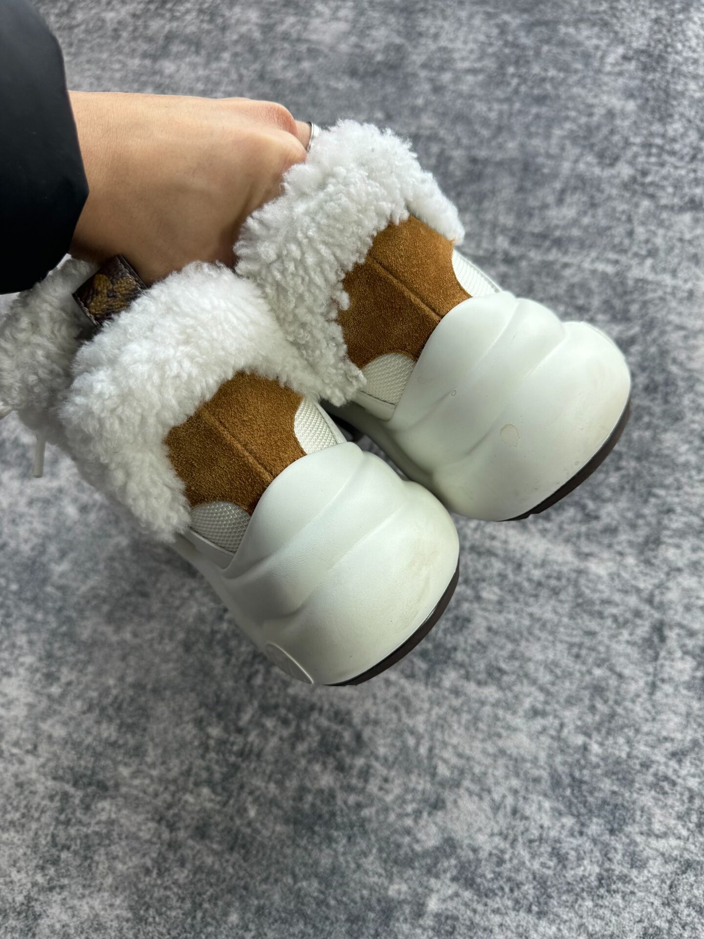 Louis Vuitton Teddy Dad Sneakers — label