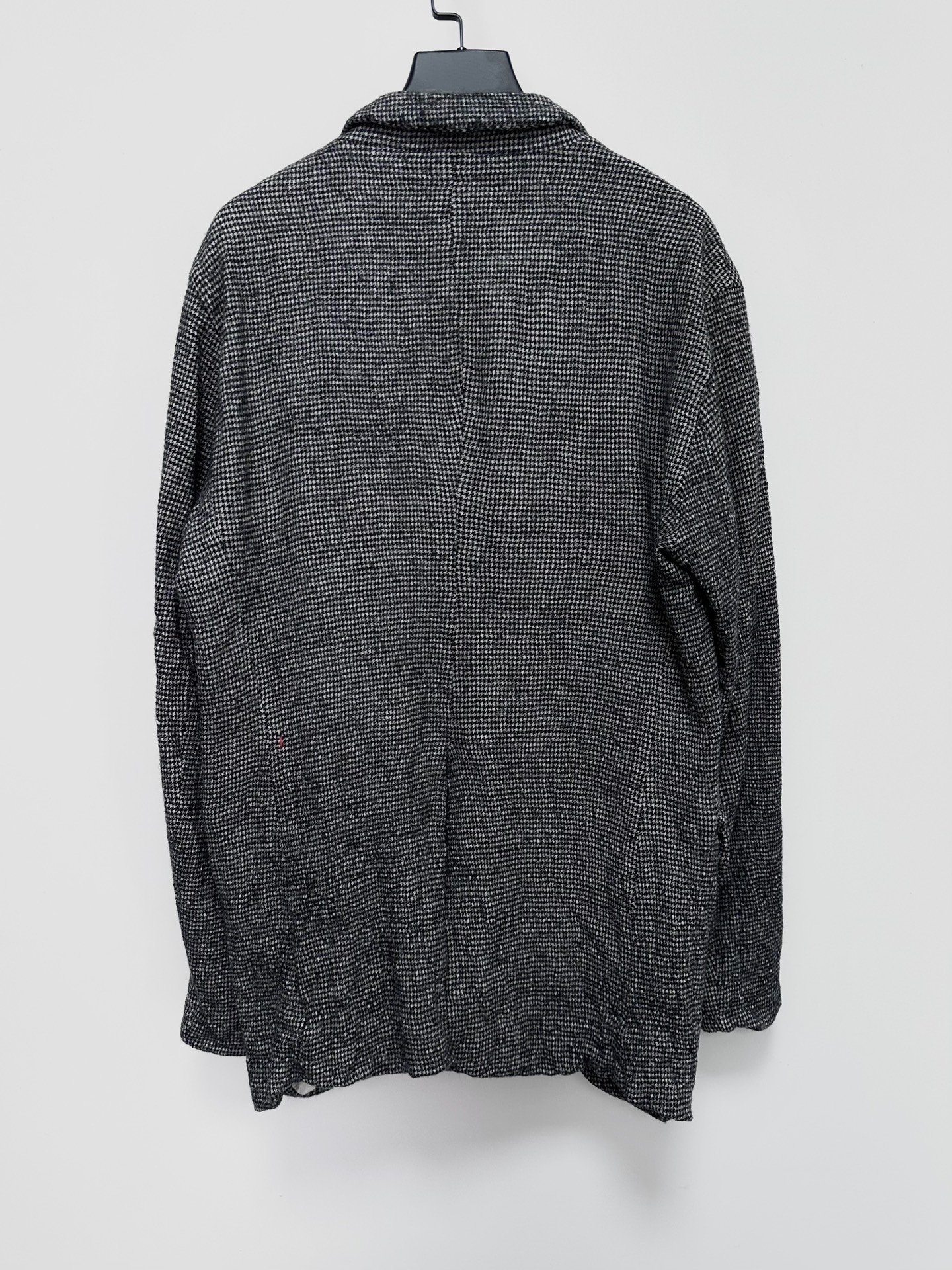 Casey Casey Felted Wool Houndstooth Coat — detail