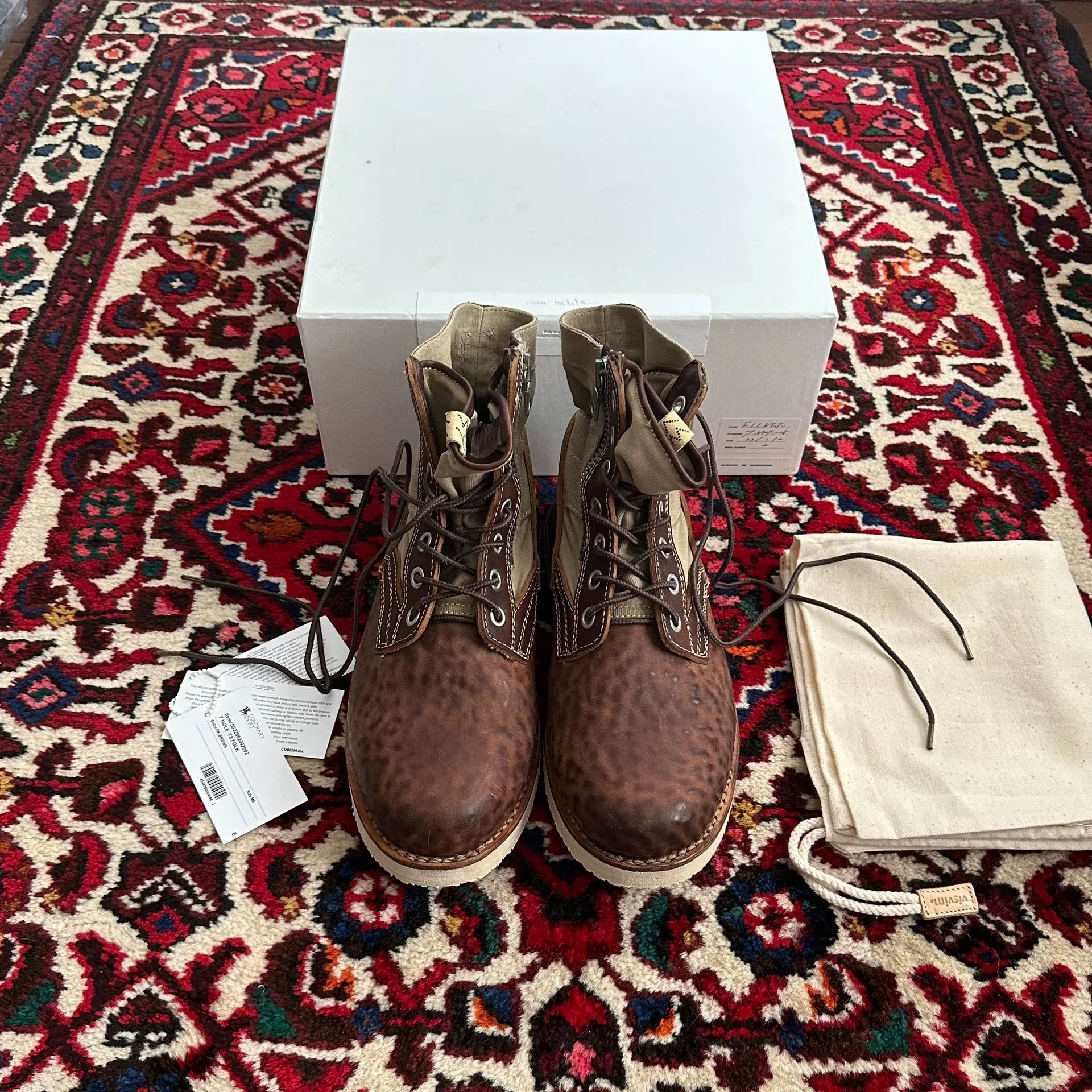 visvim 22AW 7-Hole Crackle Boots