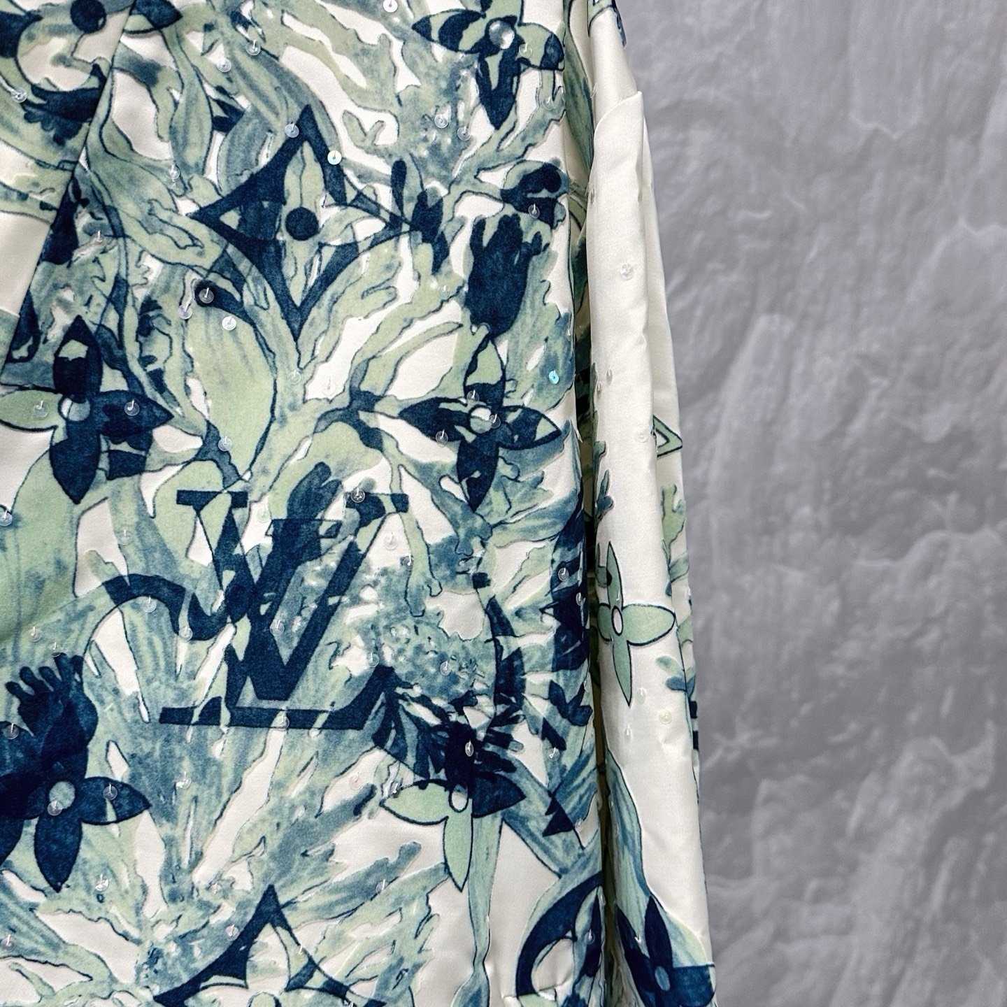Louis Vuitton Flocked Seagrass Sequin V-Neck Coat — detail