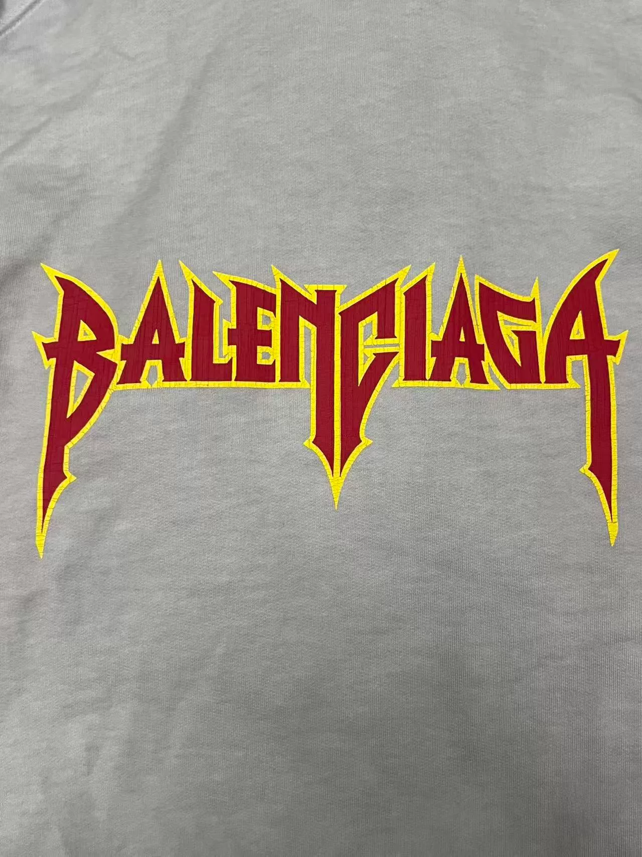 Balenciaga Logo Print Loose Hoodie — detail