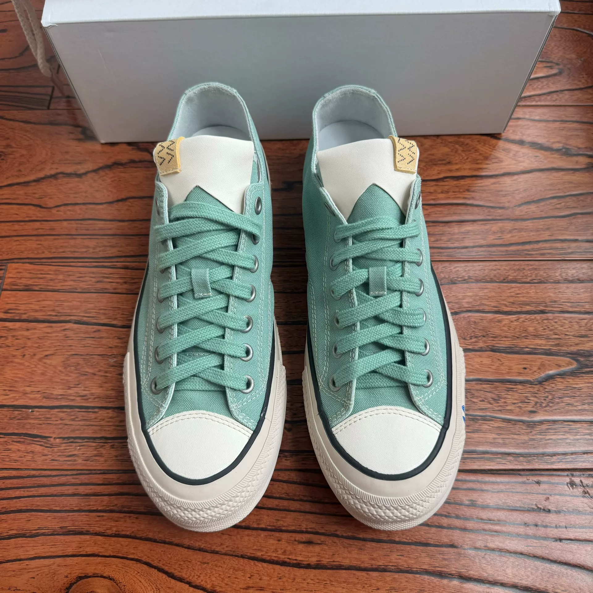 Visvim 24ss SKAGWAY LO CANVAS — front