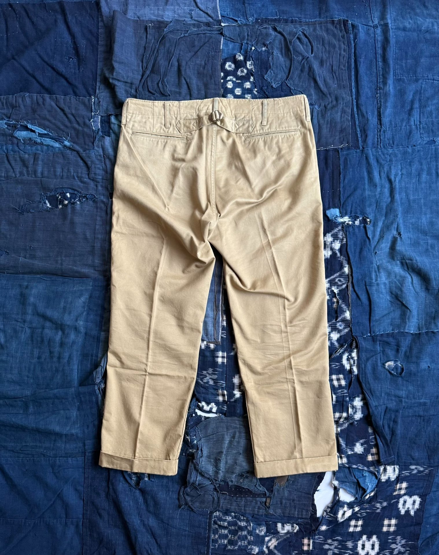 VISVIM 14AW Khaki Cropped Chino Pants — front