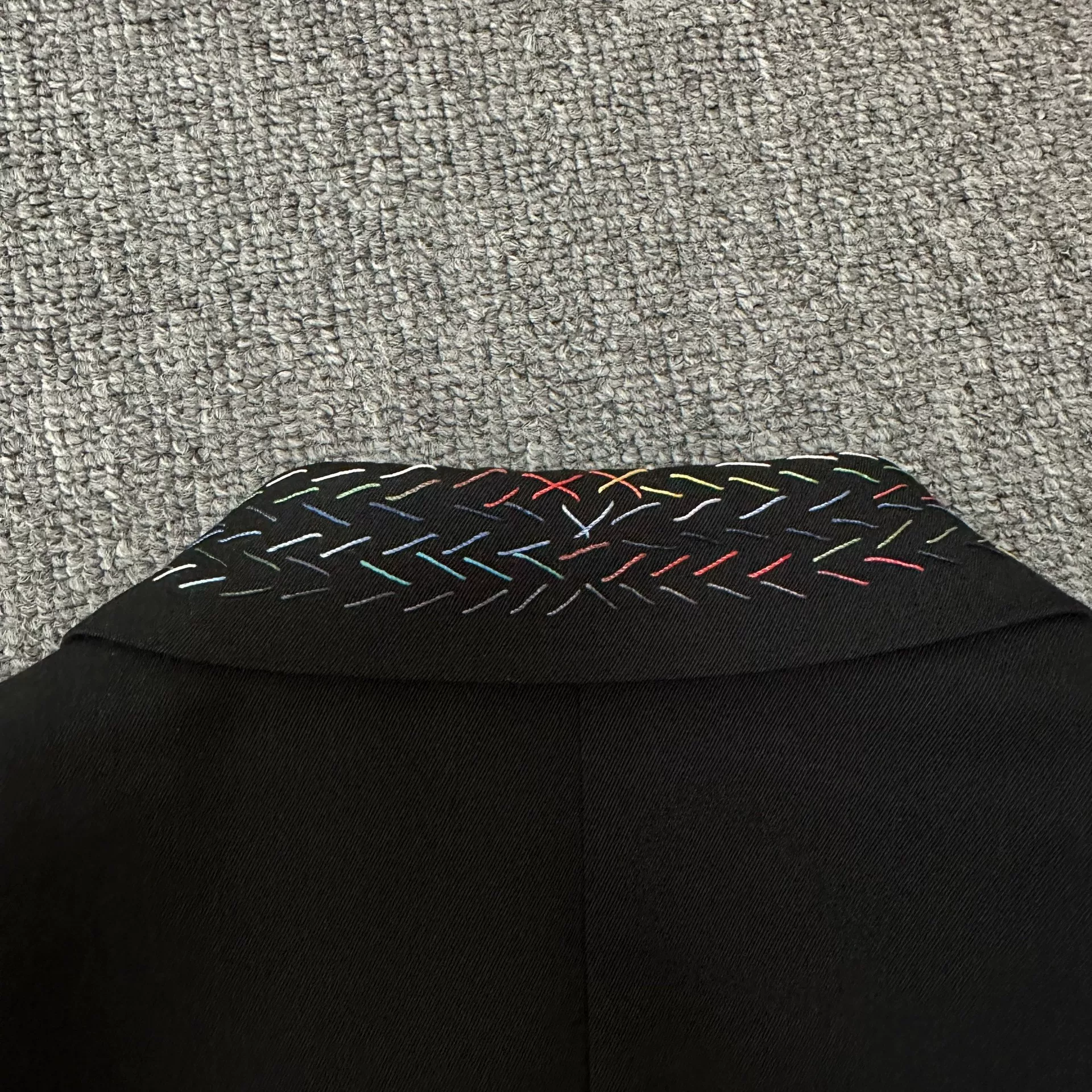Dior Homme Colorful Collar Line Suit — label