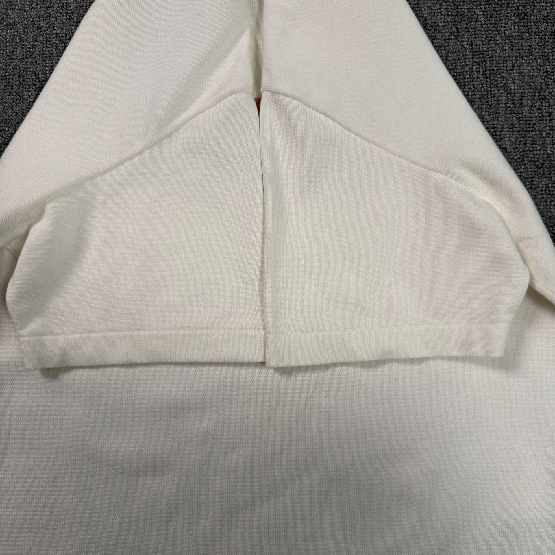 Louis Vuitton White Knit Short-Sleeve Top — back