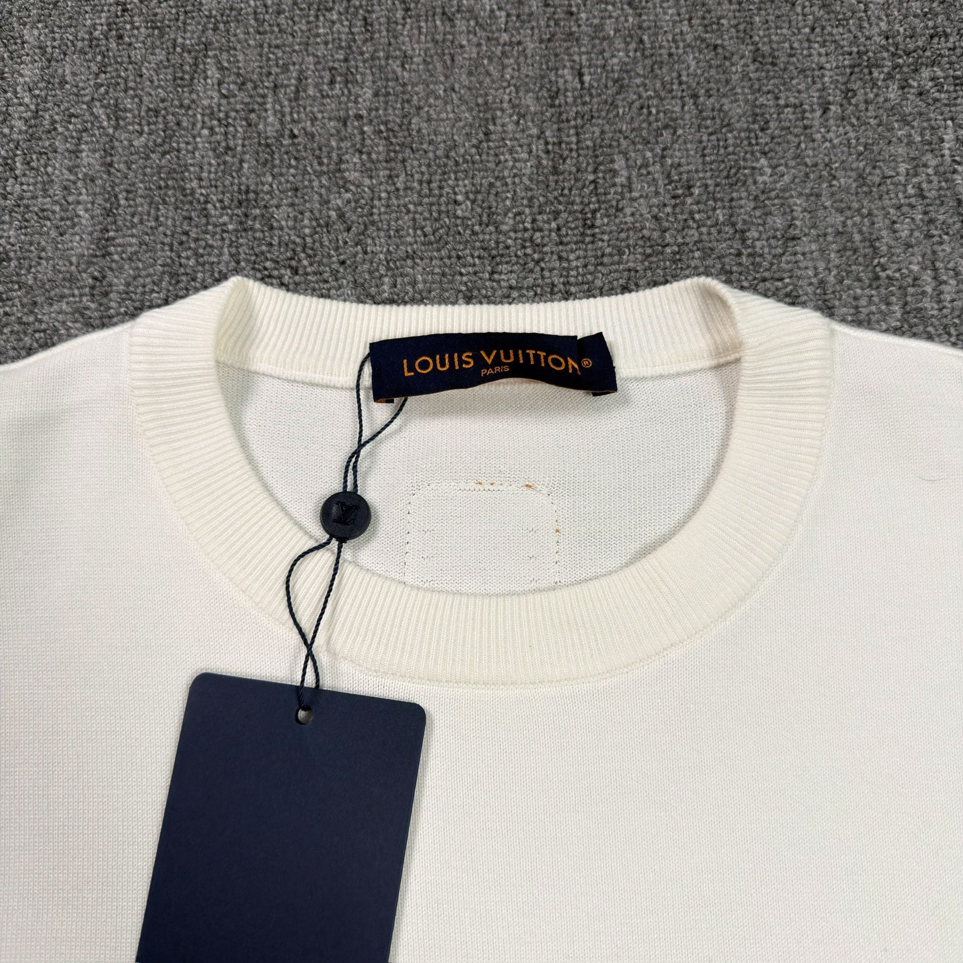 Louis Vuitton White Knit Short-Sleeve Top — detail