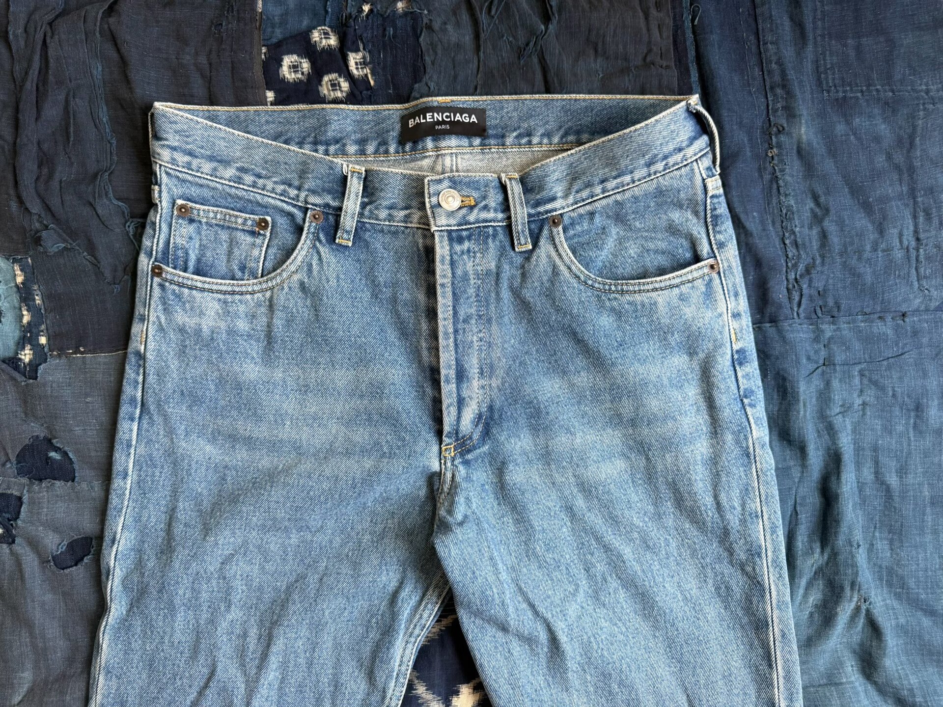 Balenciaga Distressed Vintage Jeans — detail