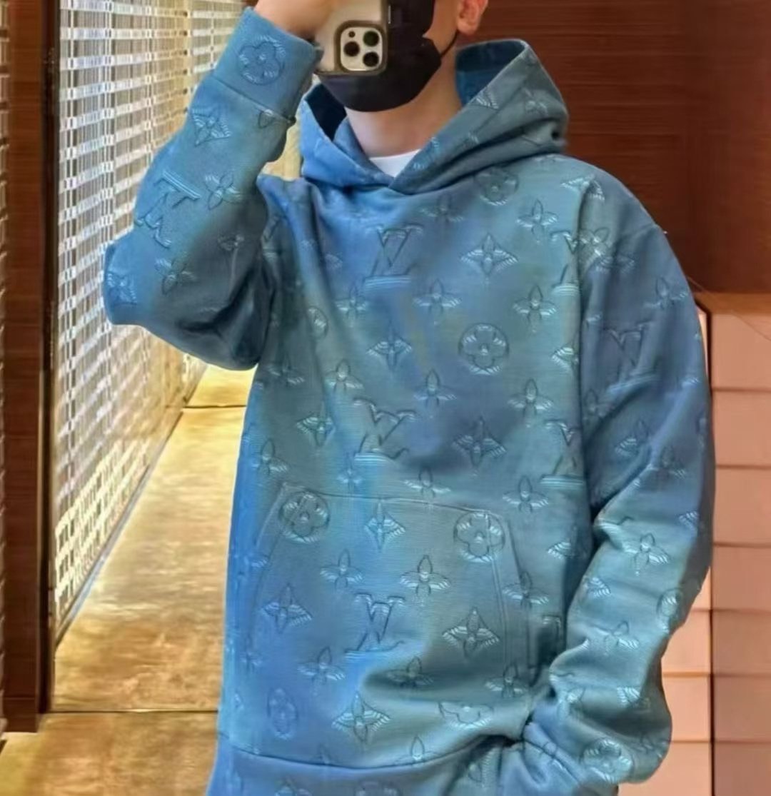 Louis Vuitton 2054 Thermal Monogram Hoodie — label