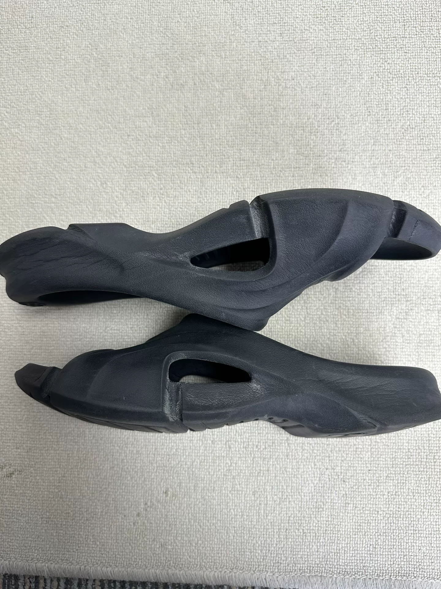 Balenciaga Mold Flat Casual Slides — back
