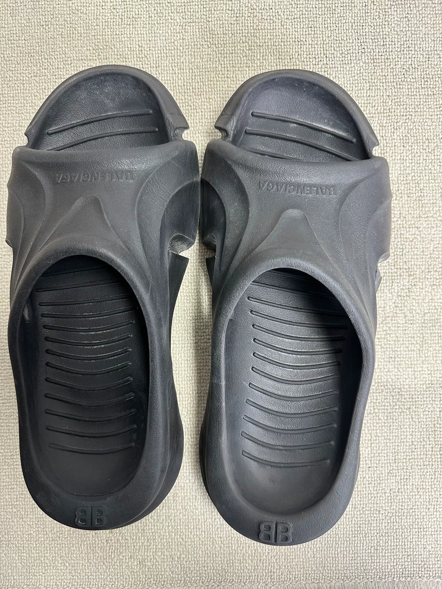 Balenciaga Mold Flat Casual Slides