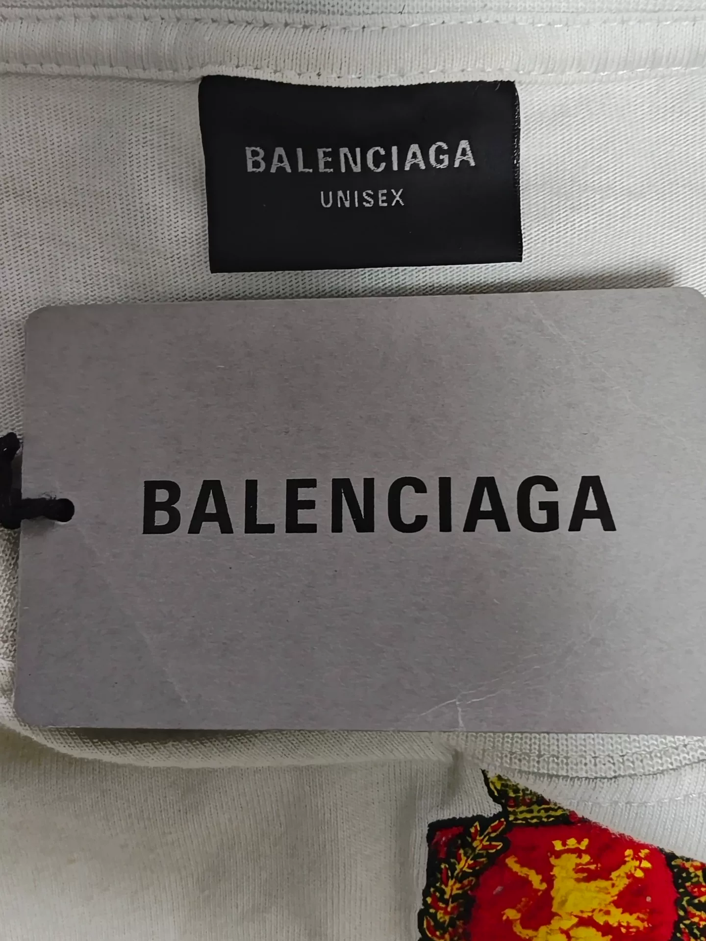 Balenciaga 23SS Mud-Dyed Distressed MU Tee — label