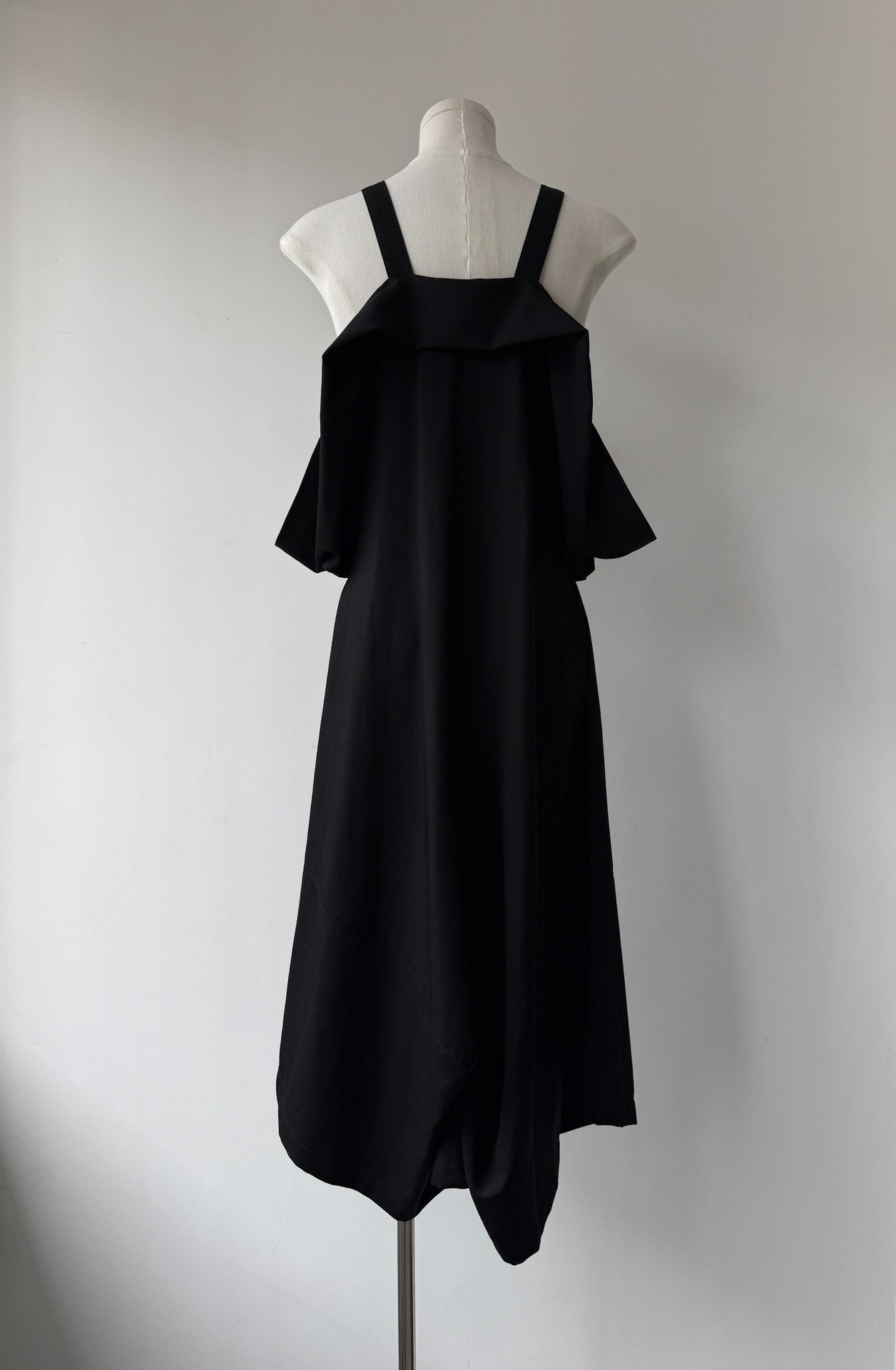 Yohji Yamamoto Limi Feu Asymmetric Strap Dress — label