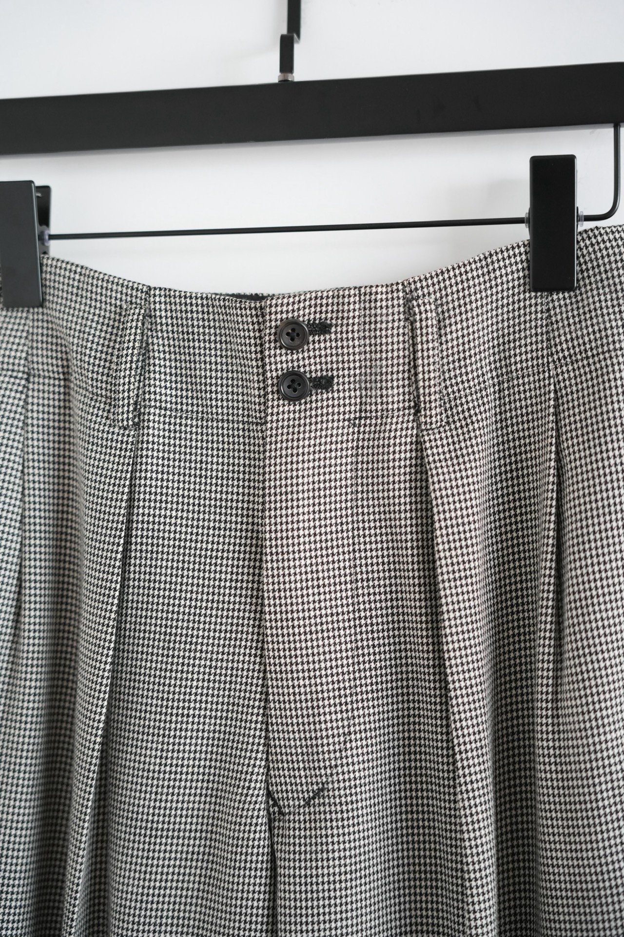 Yohji Yamamoto 90s Houndstooth Wool Trousers — detail