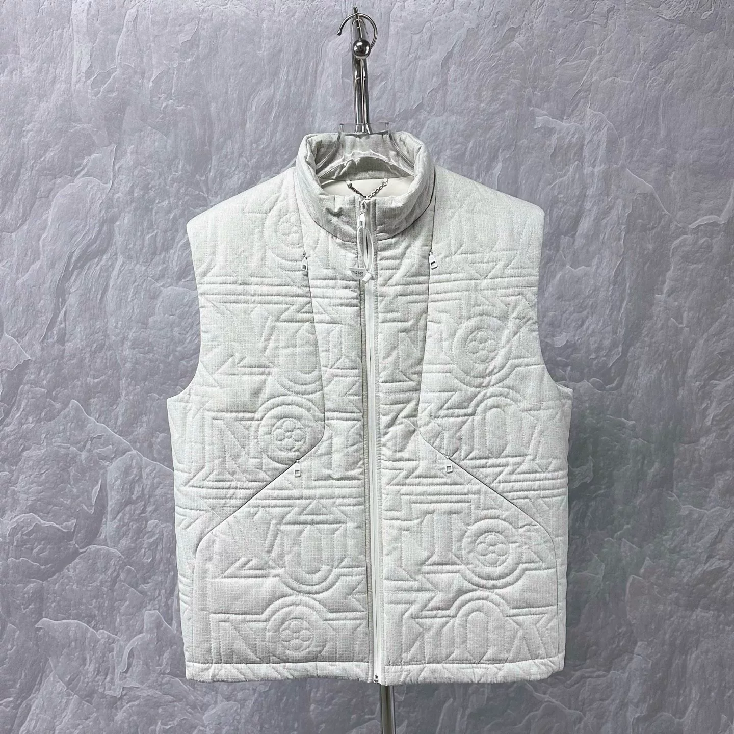 Louis Vuitton SNOW Embossed Down Vest