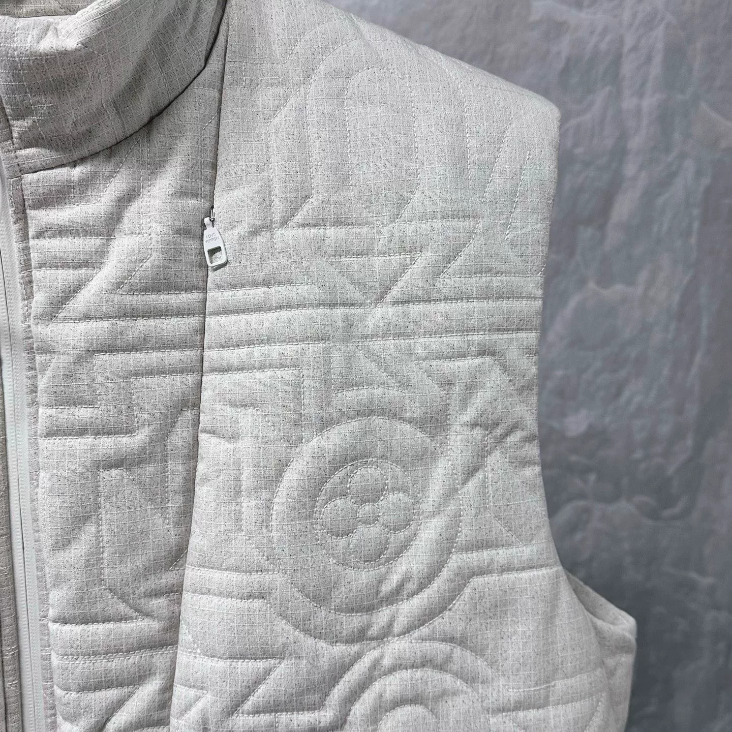 Louis Vuitton SNOW Embossed Down Vest — detail