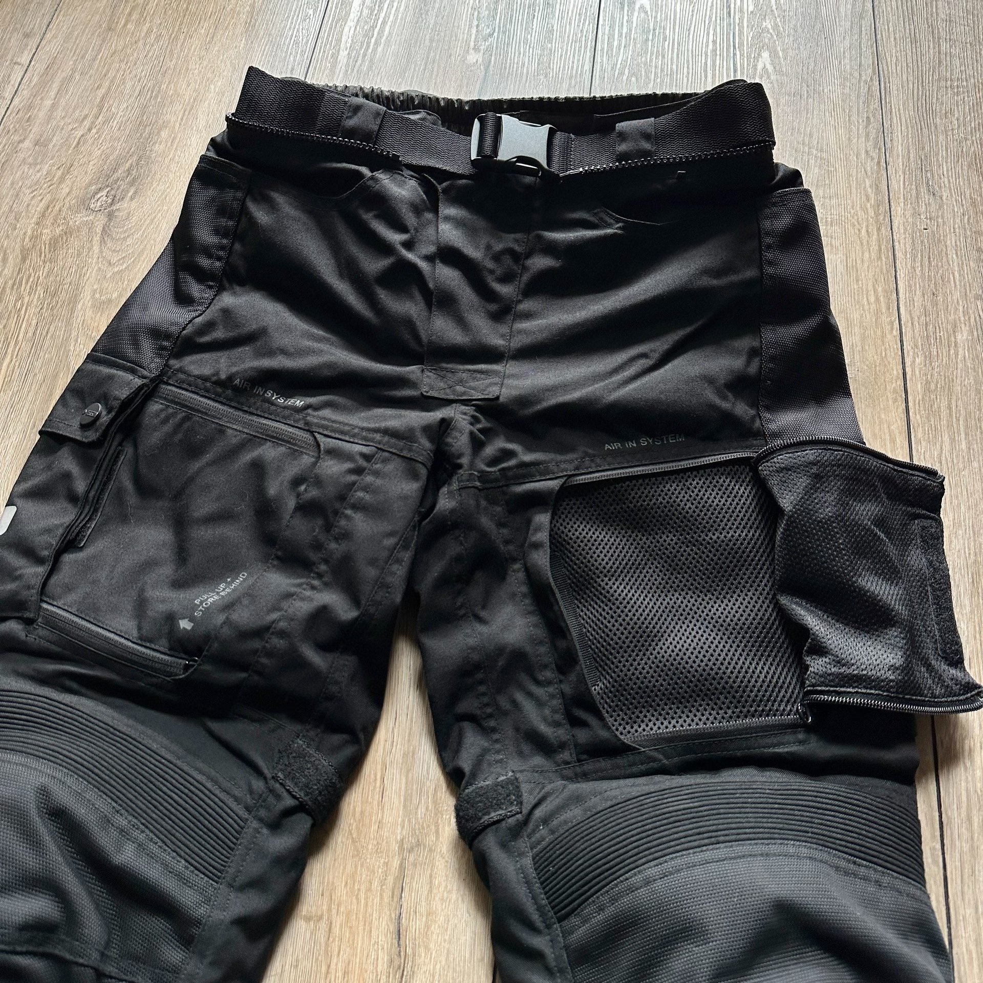IXS Montevideo-ST Waterproof Riding Pants — label