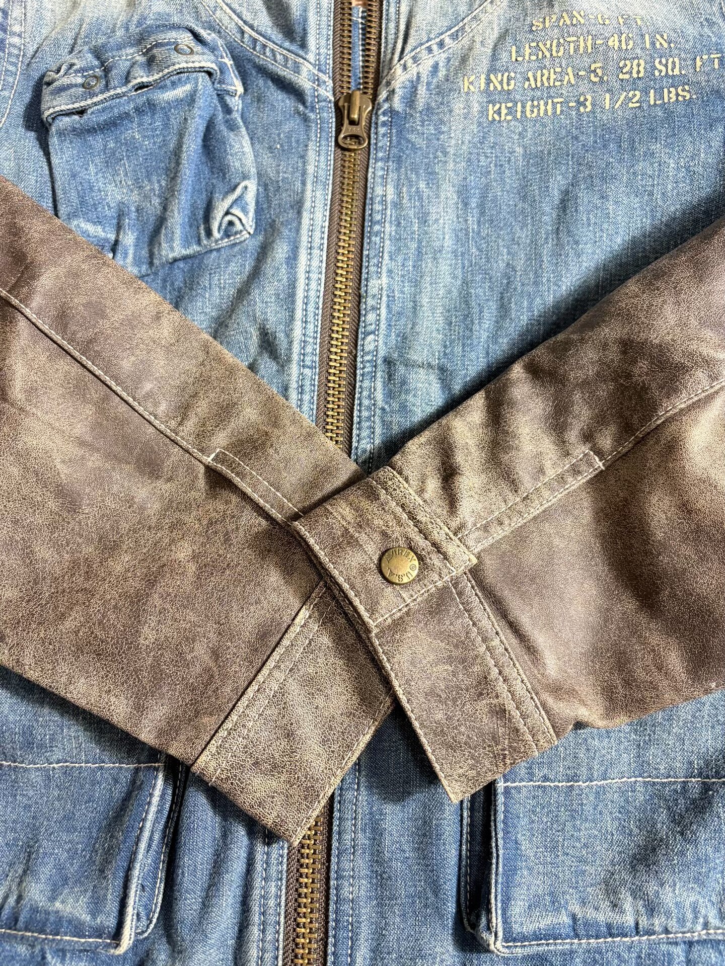 AVIREX TYPE Denim Jacket w/ Leather Sleeves — detail