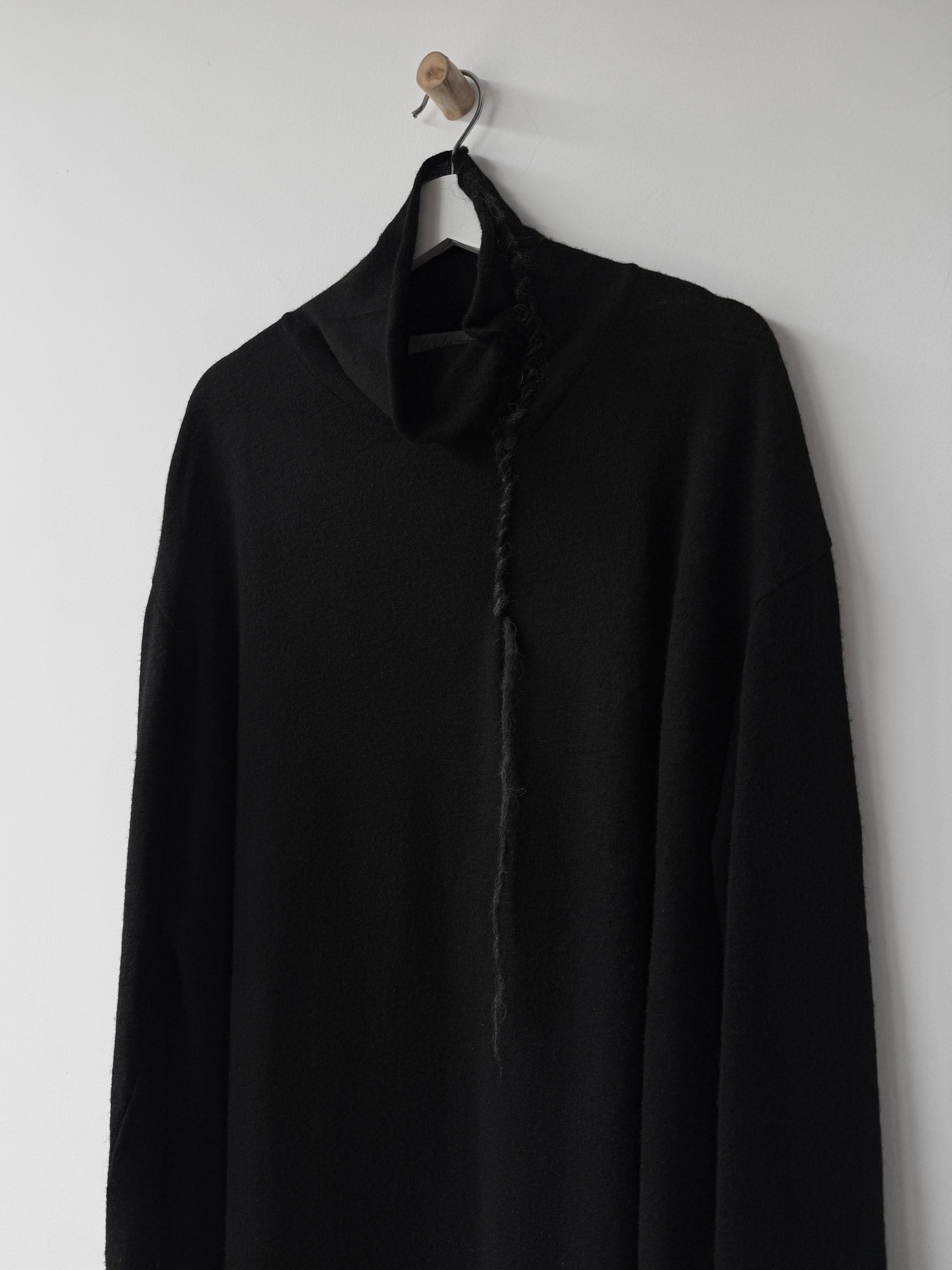 Yohji Yamamoto Pour Homme 24AW Collar Top — detail