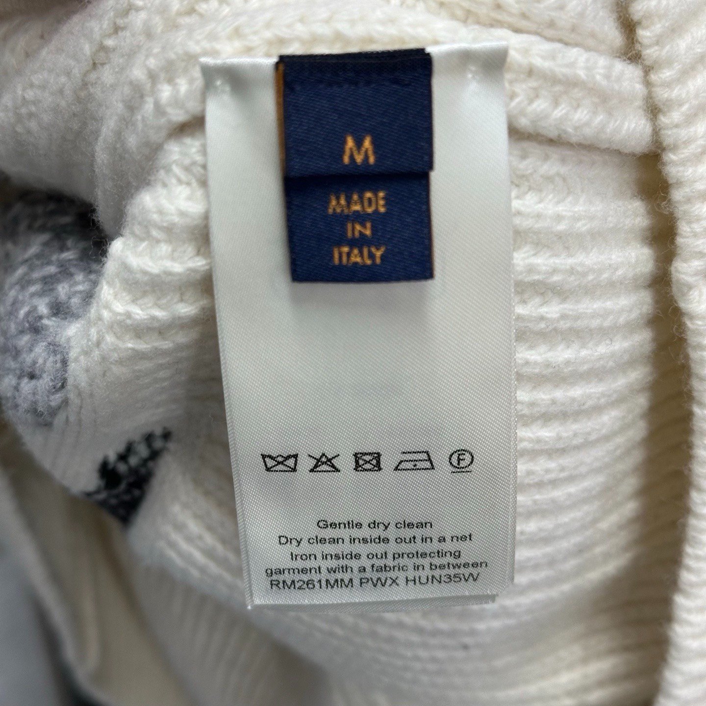 Louis Vuitton SS26 Ski Logo Wool Coat — label