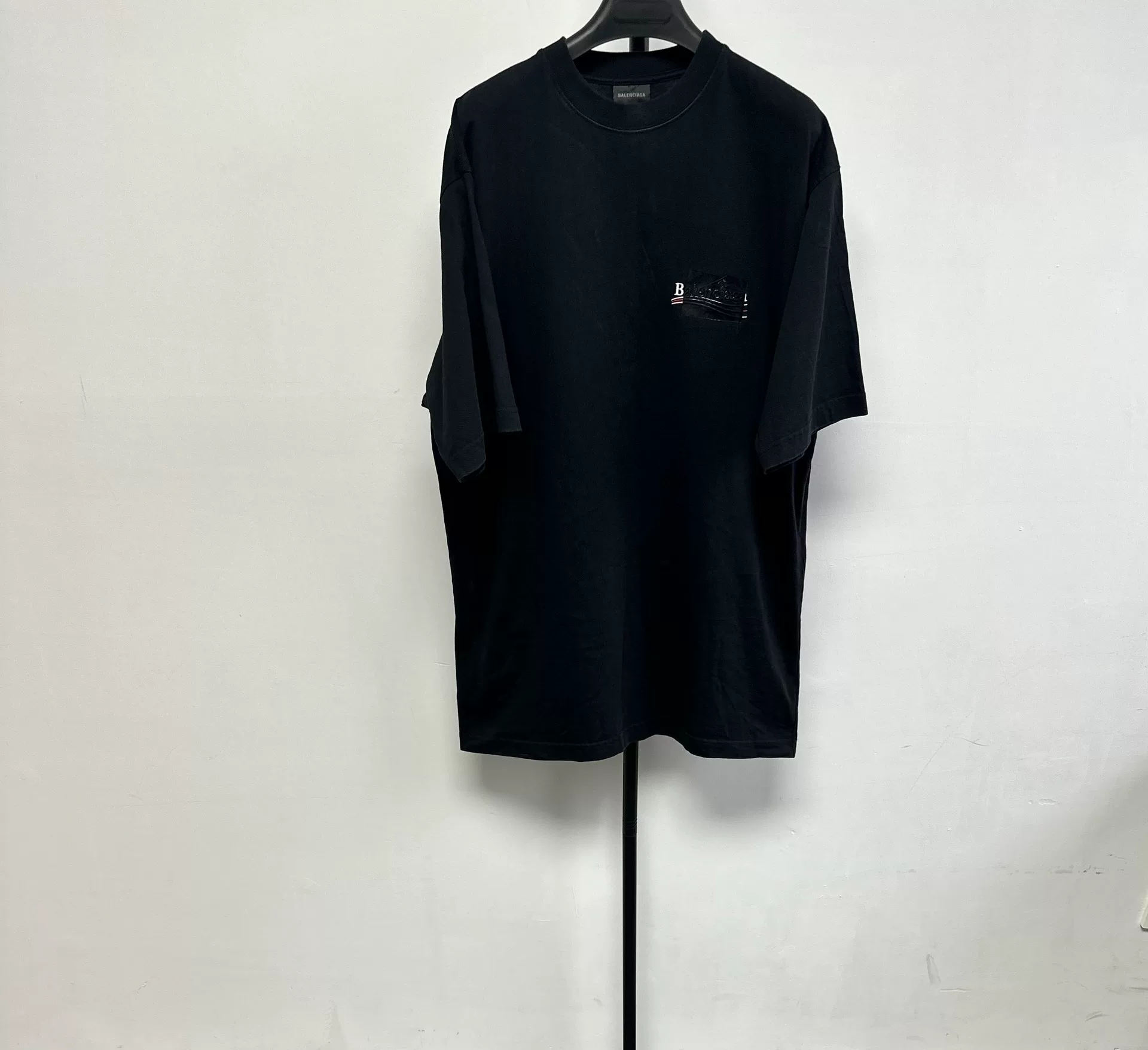 Balenciaga Solid Logo Crewneck Short-Sleeve T-Shirt