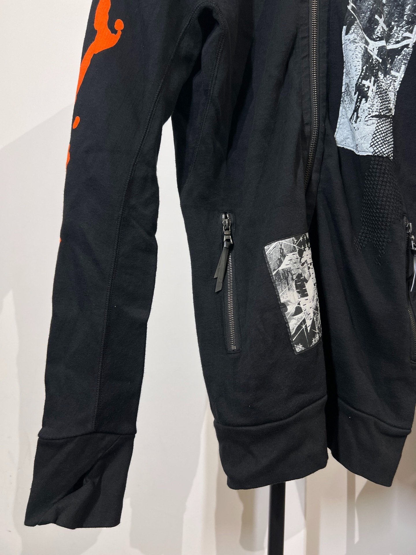 Boris Bidjan Saberi 11by bbs Z1BF Jacket — label