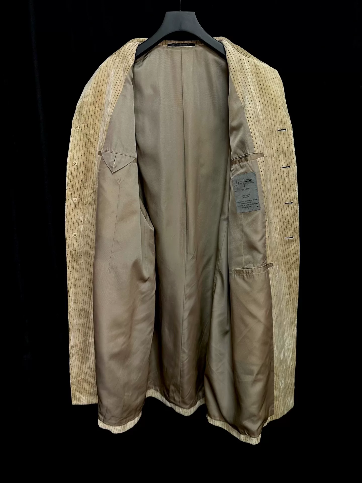 Yohji Yamamoto 94AW Puppet Show Velvet Coat — detail