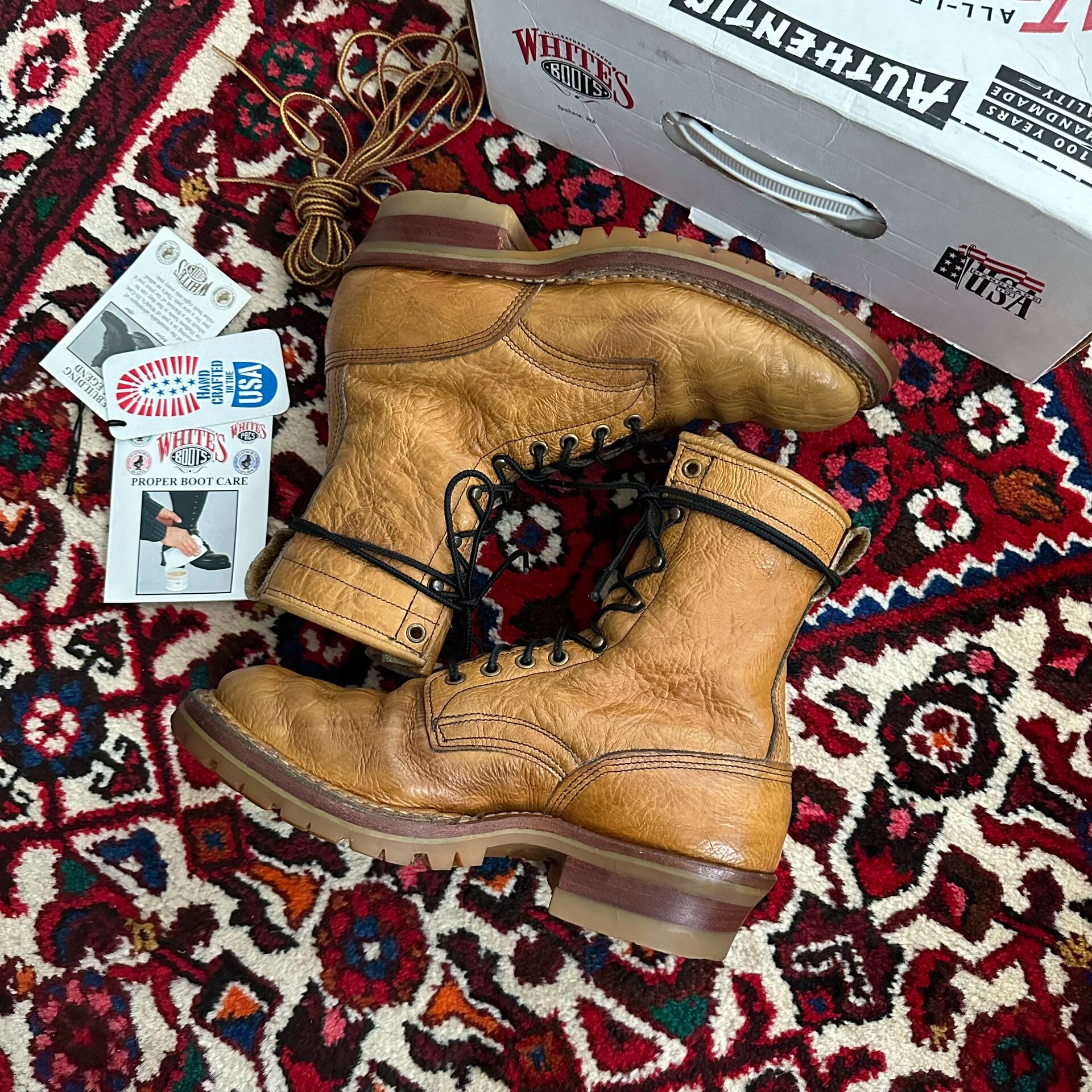 White's 8D Smoke Jumper Boots — label