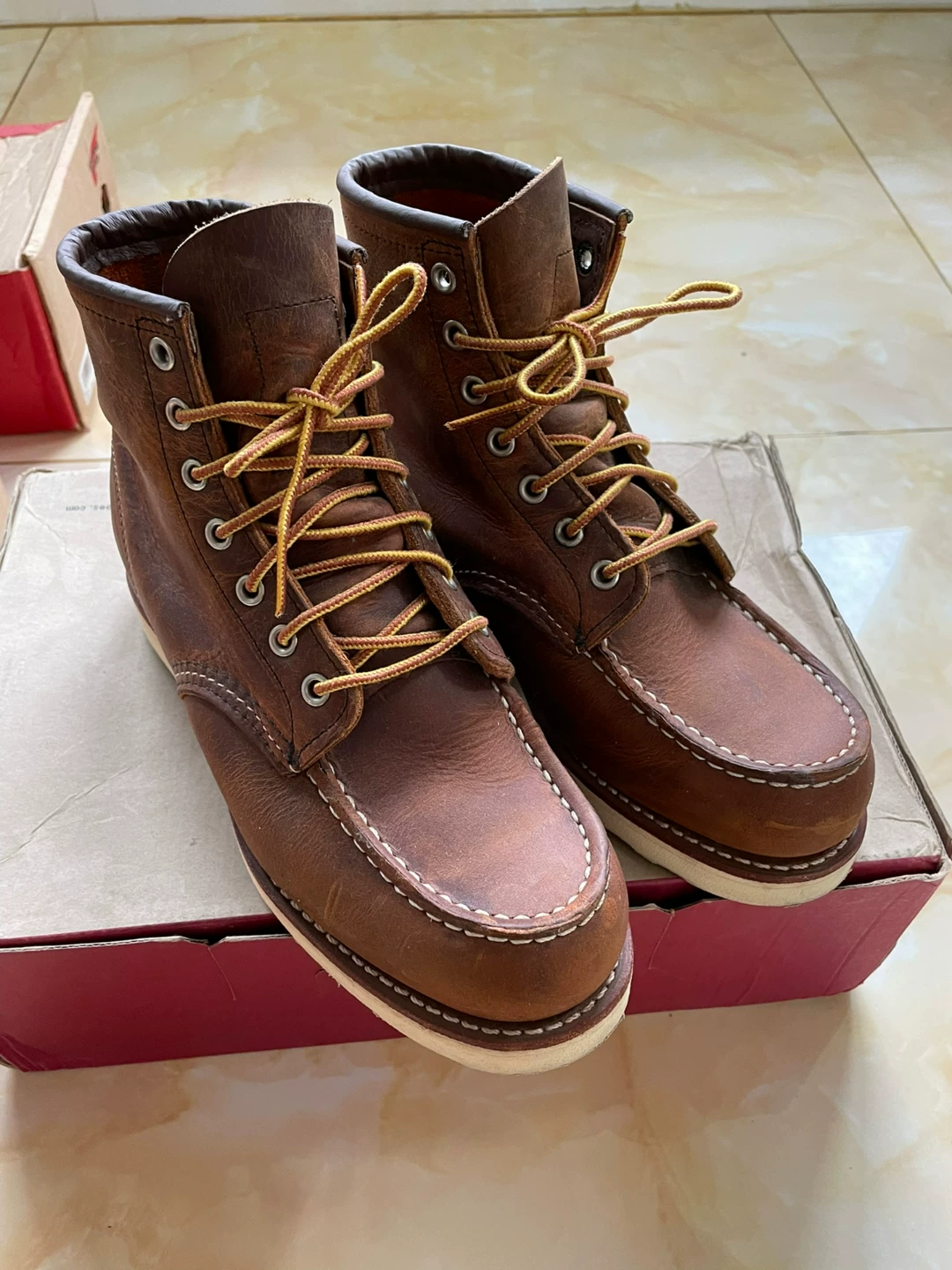 Red Wing 8876 Work Boots — detail