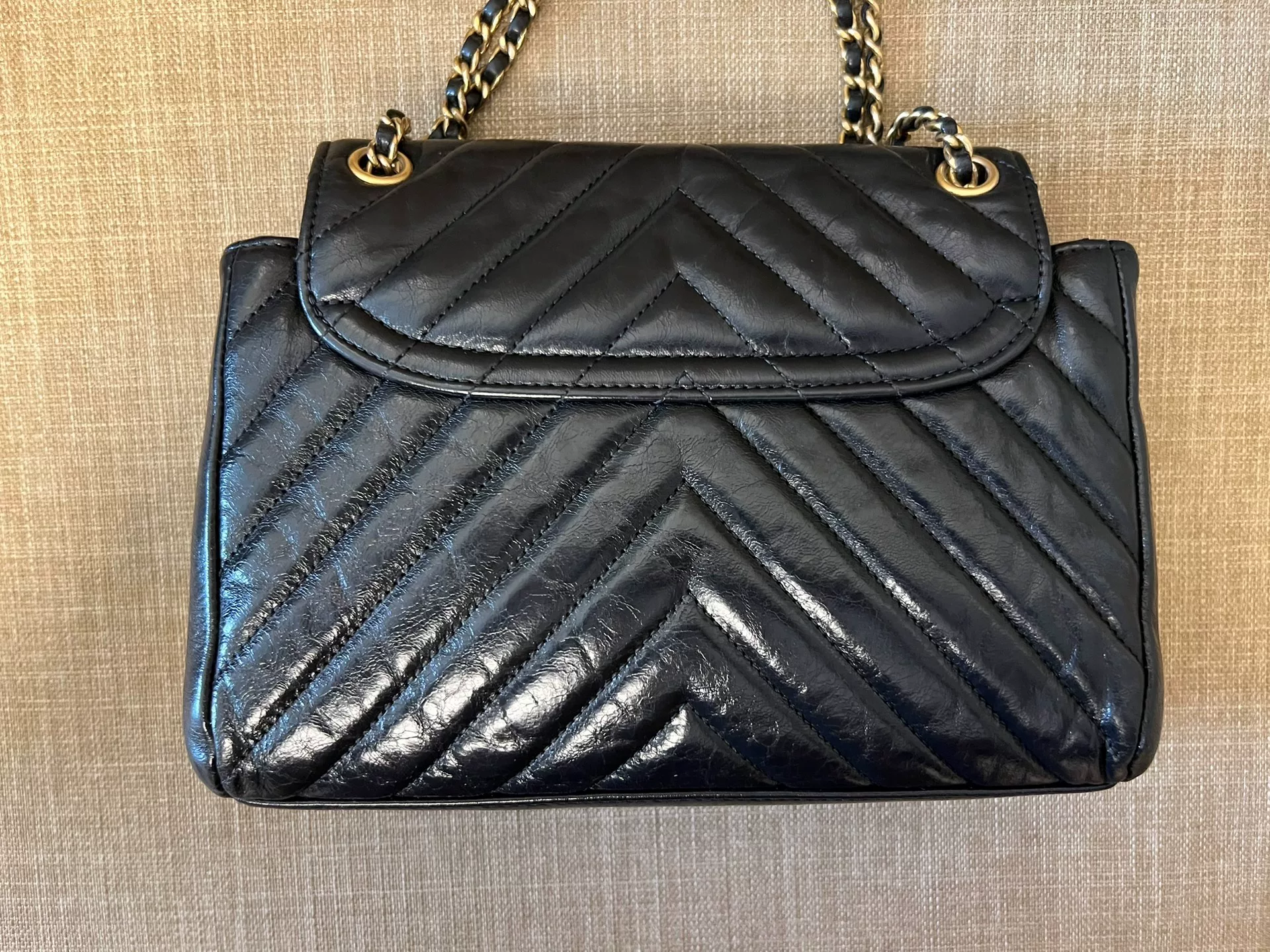 Chanel Black Quilted Gold Chain Bag — front