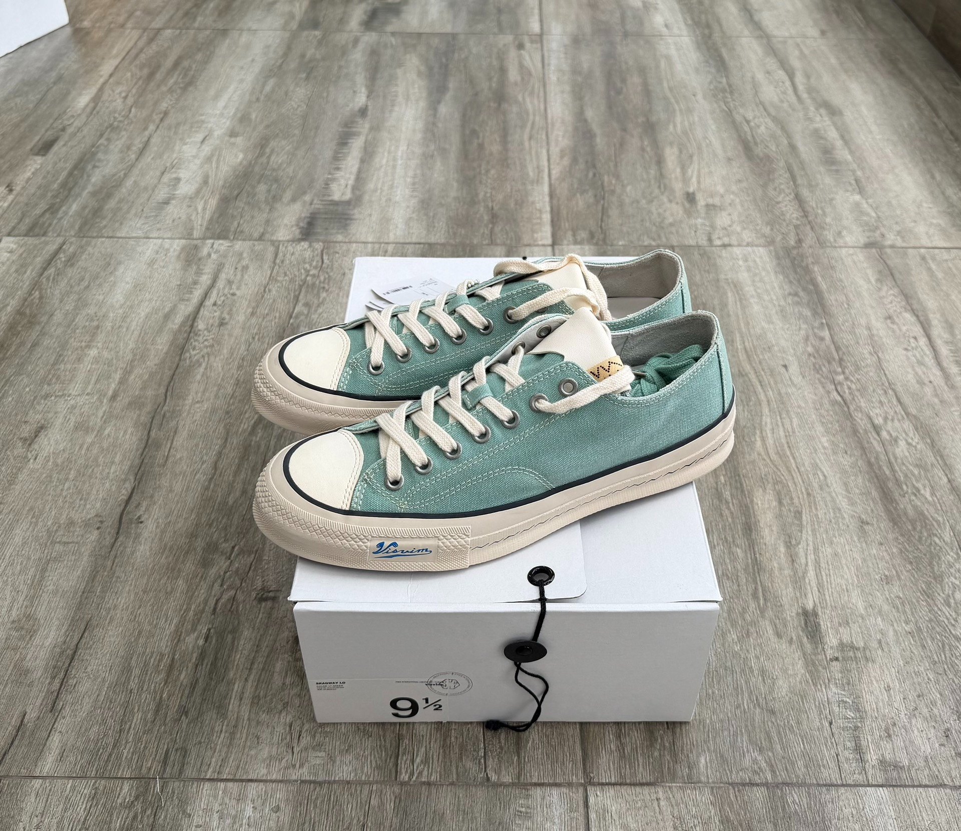 VISVIM SKAGWAY LO Canvas Shoes — front