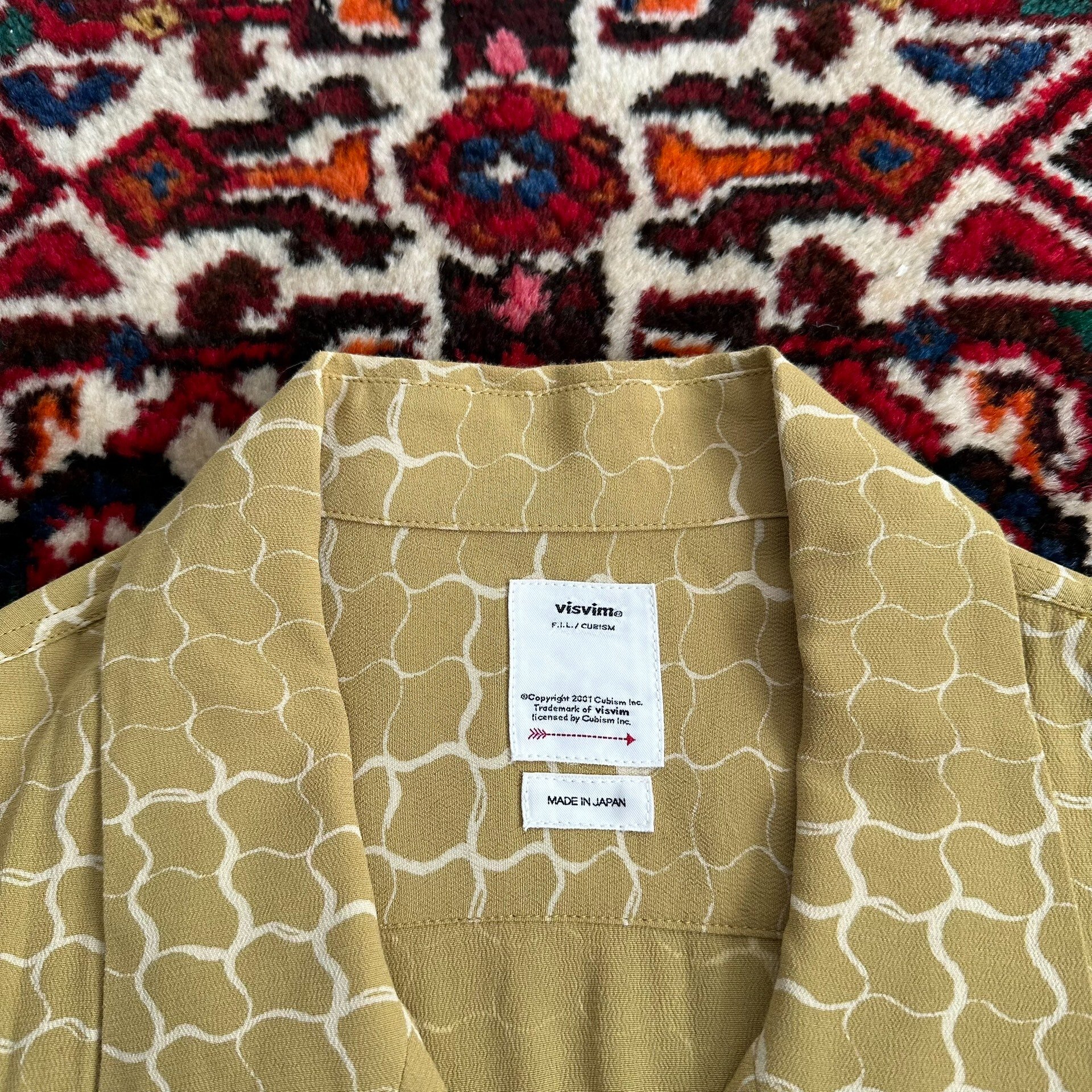 Visvim 20ss Free Edge Snake Print Shirt — label