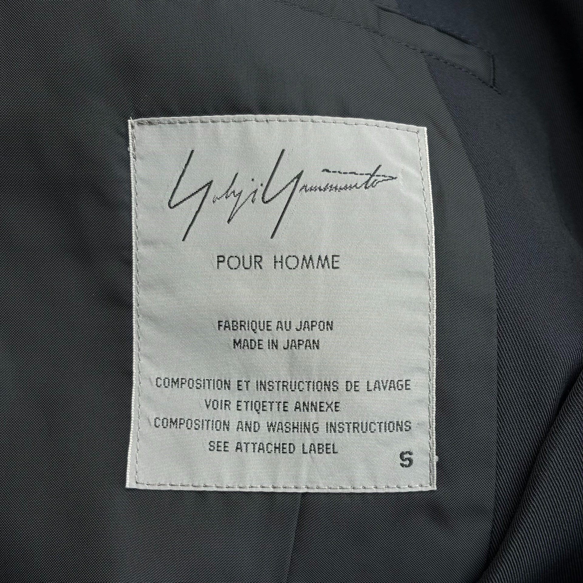 Yohji Yamamoto 99SS Arc Zip Blazer — label