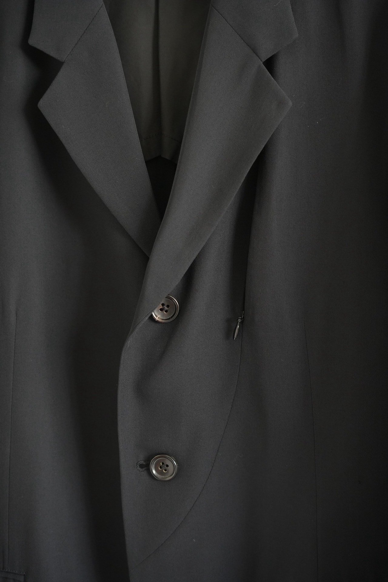 Yohji Yamamoto 99SS Arc Zip Blazer — detail