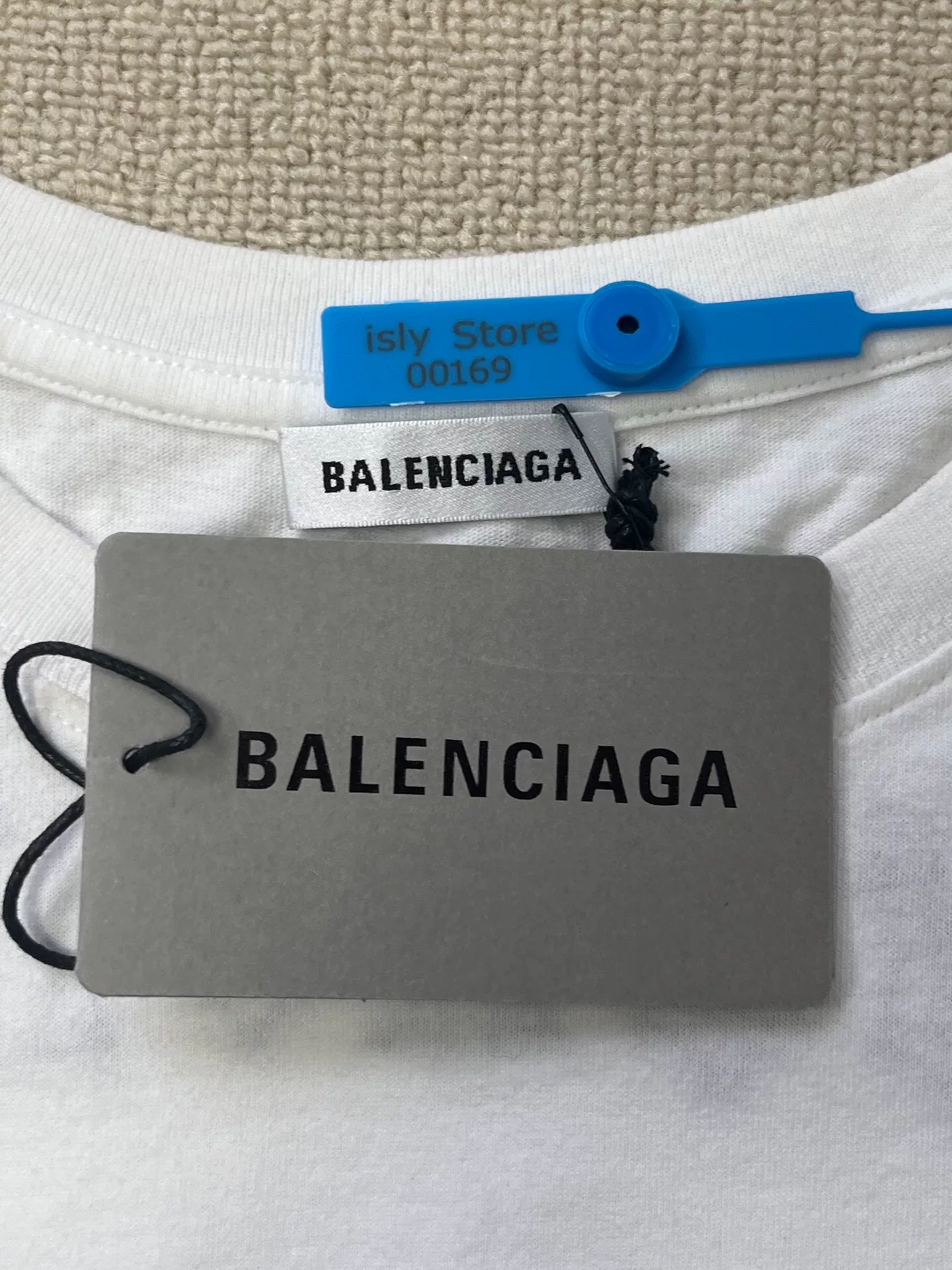 Balenciaga Back Gothic Logo Short-Sleeve T-Shirt — label