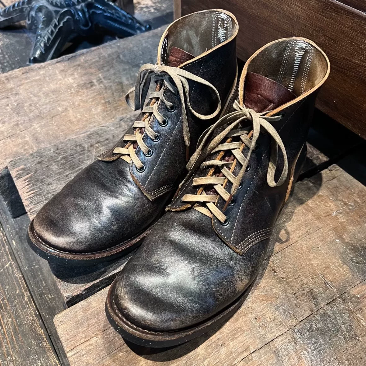 Lua × Skoob Horsebutt M-43 Work Boots — label