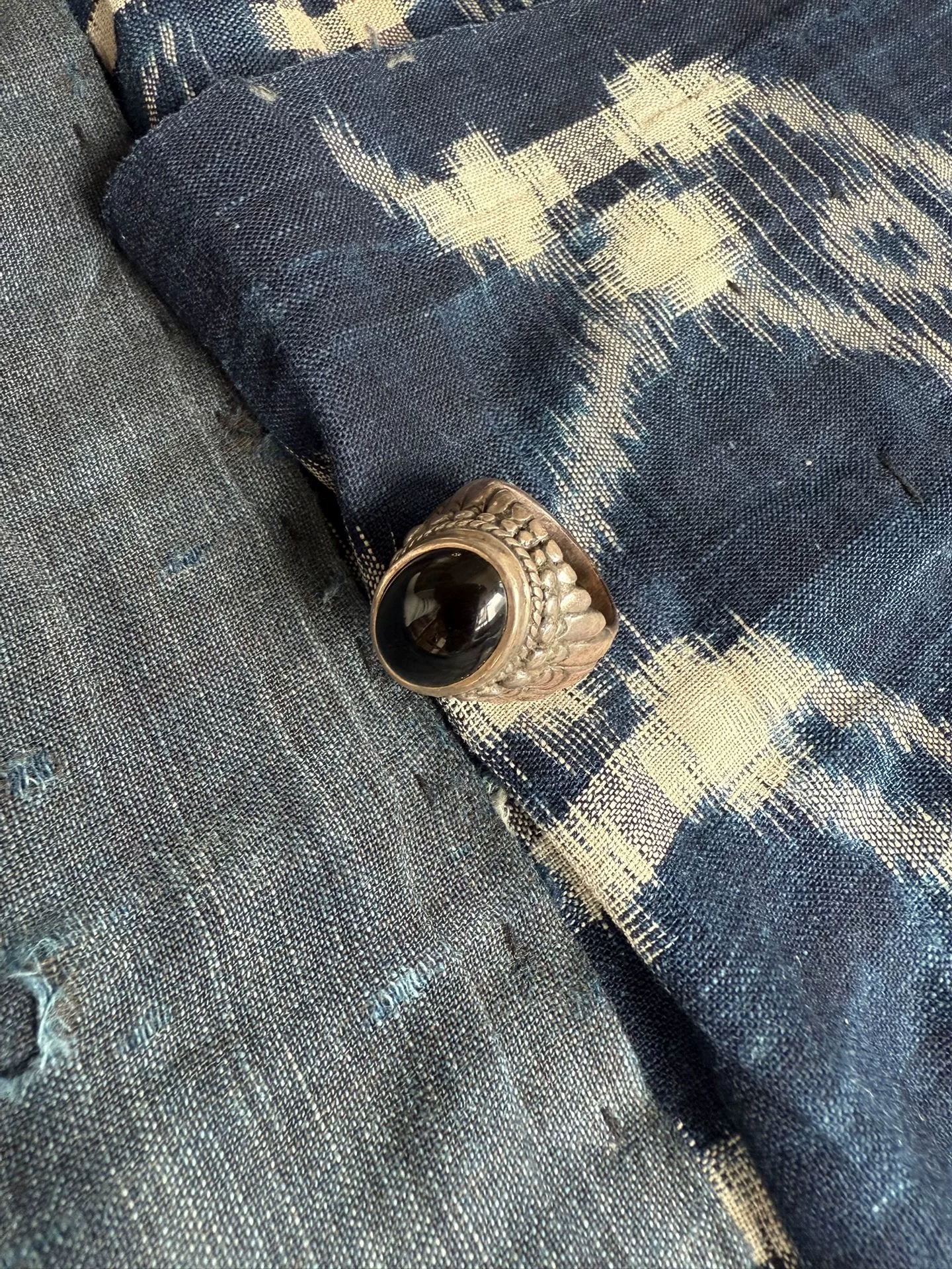 The Great Frog Obsidian Ring